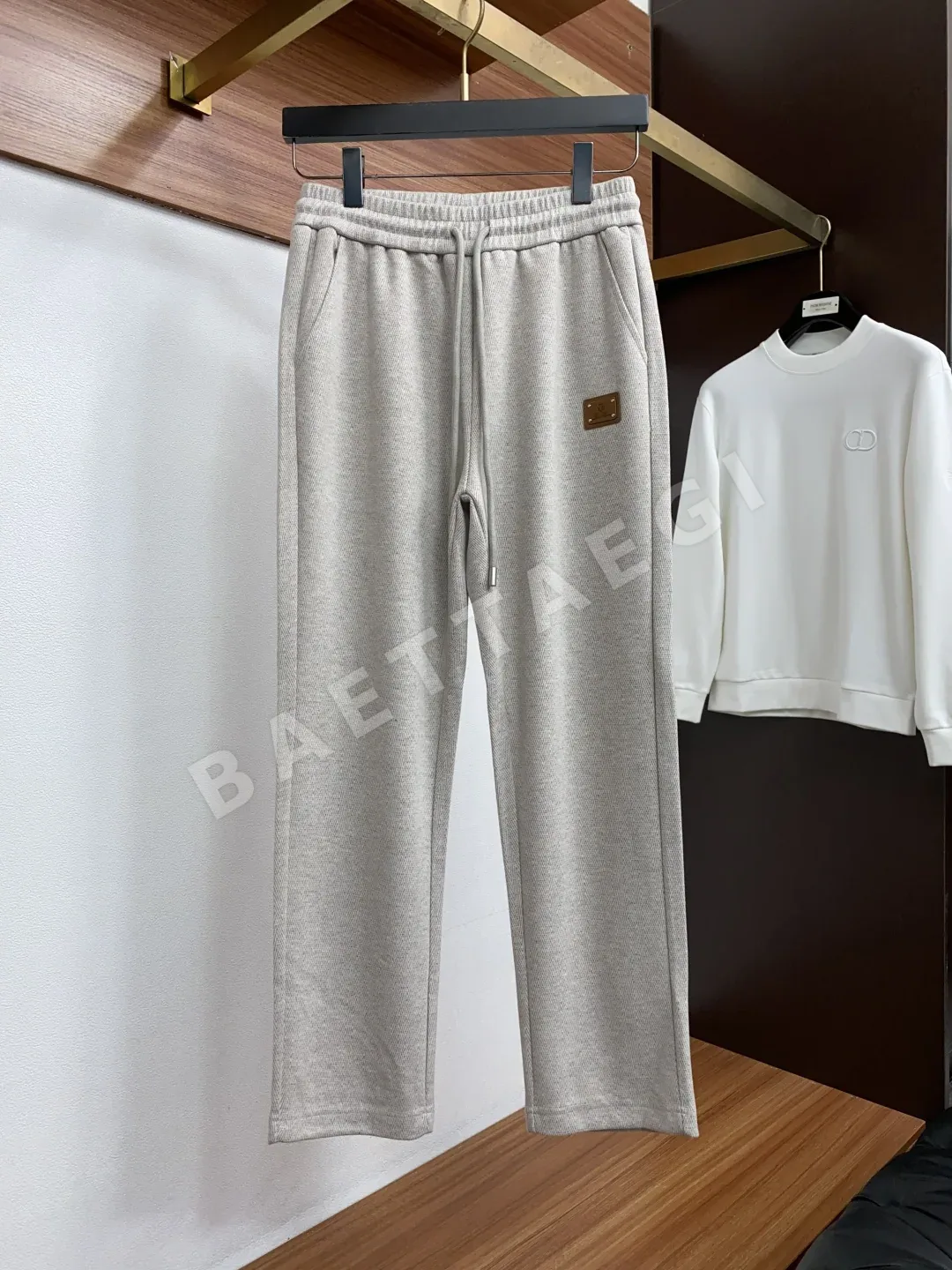 로로피아나 울 혼방 스탠드 카라 지퍼업 자켓 상세 이미지 5