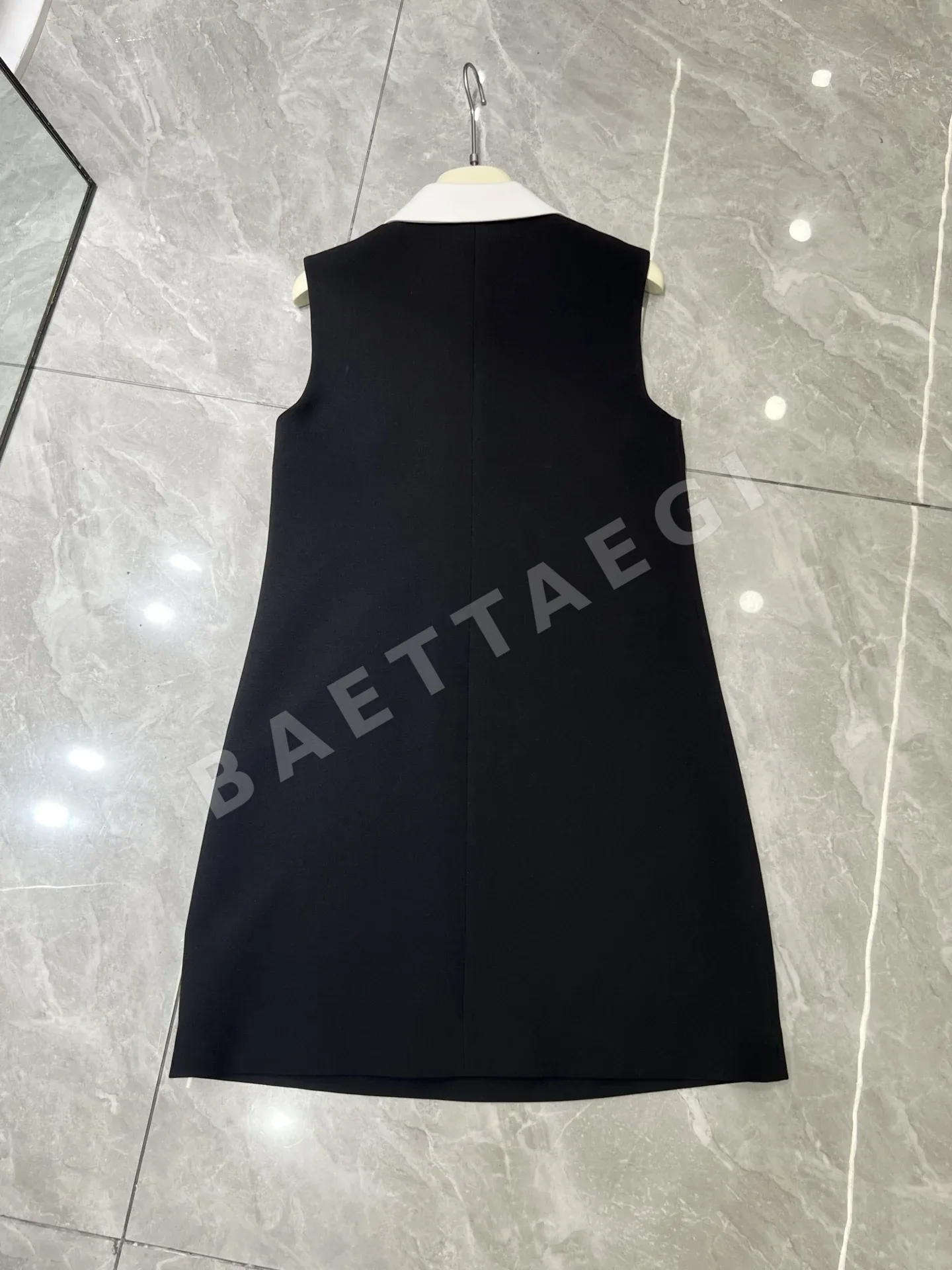루이비통 여성 A라인 원피스 상세 이미지 9