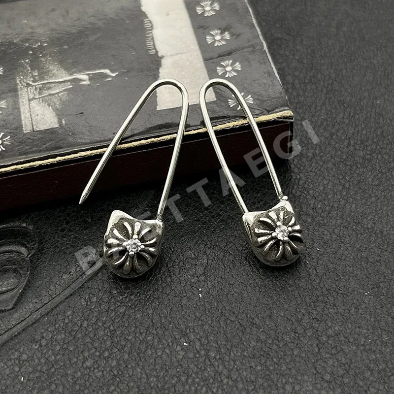 크롬하츠 귀걸이 63182 Chrome Hearts Earrings 상세 이미지 4