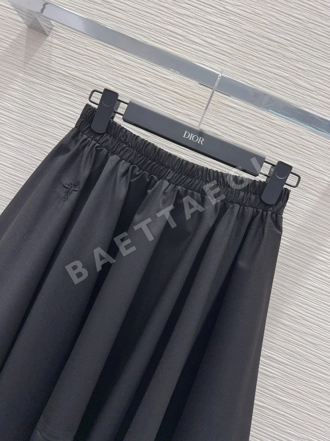 디올 이레귤러 미디 스커트 상세 이미지 2