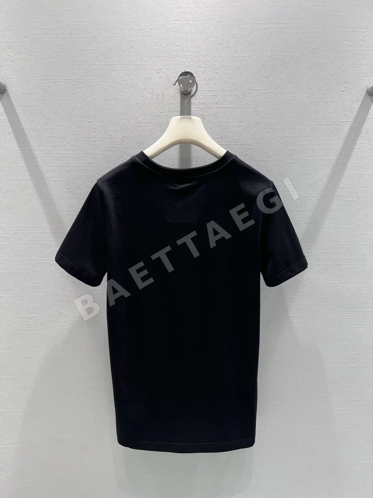 샤넬 핑크 라인스톤 하트 여성 반팔 티셔츠 상세 이미지 2