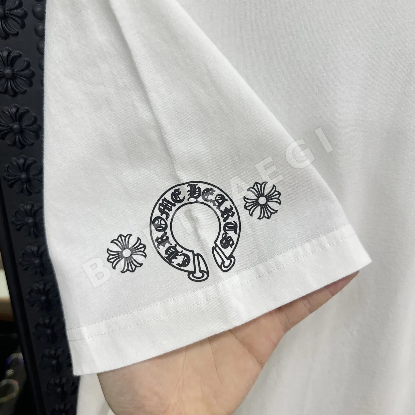 크롬하츠 화이트 팬텀 크로스 남성 반팔 상세 이미지 6
