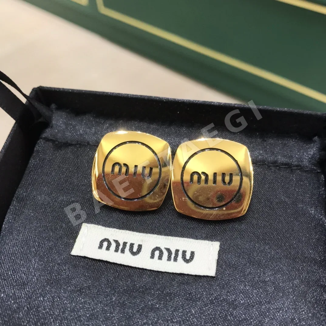 미우미우 빈티지 귀걸이 상세 이미지 6