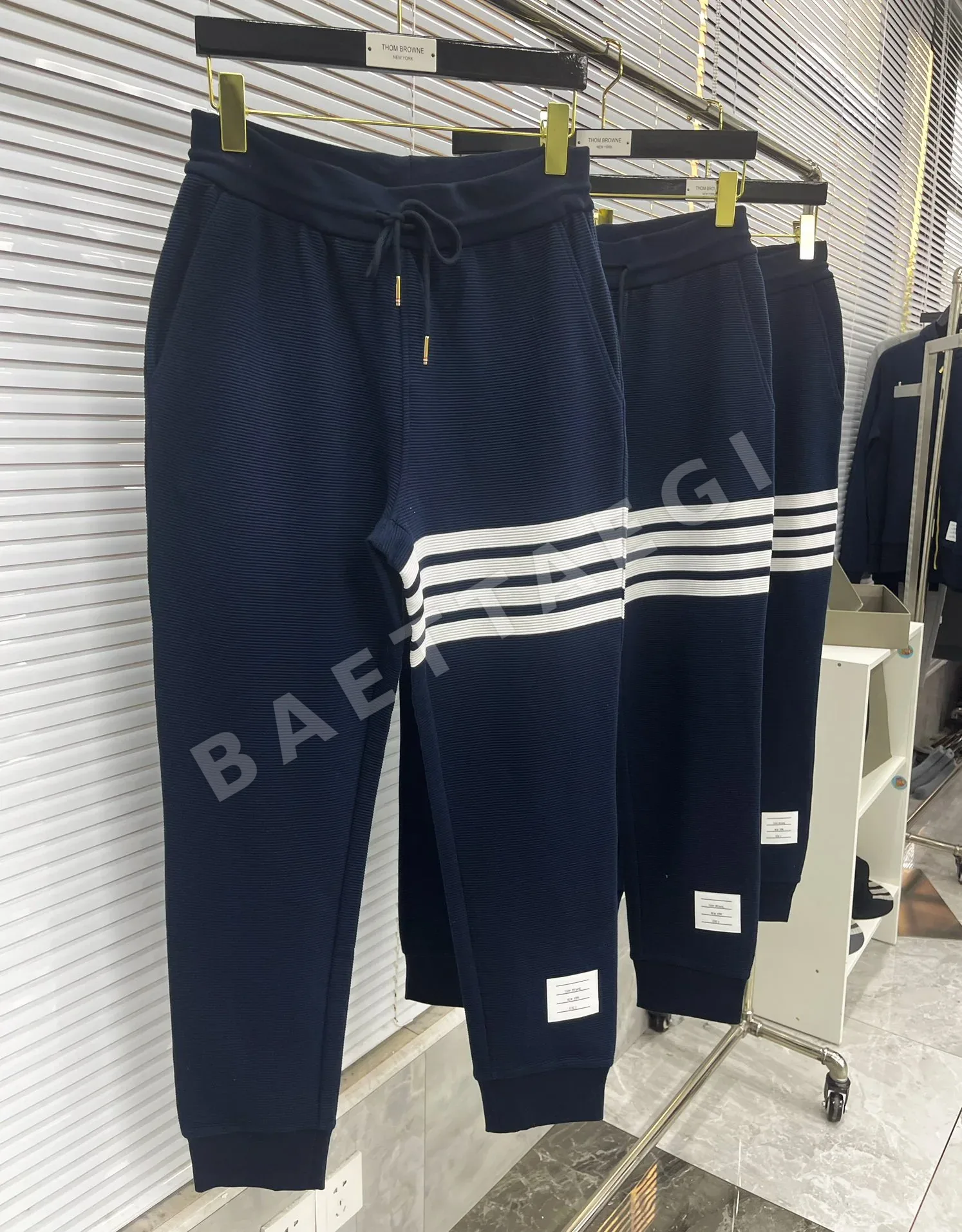 톰브라운 남성 바지 142844 Thom Browne Pants 상세 이미지 6