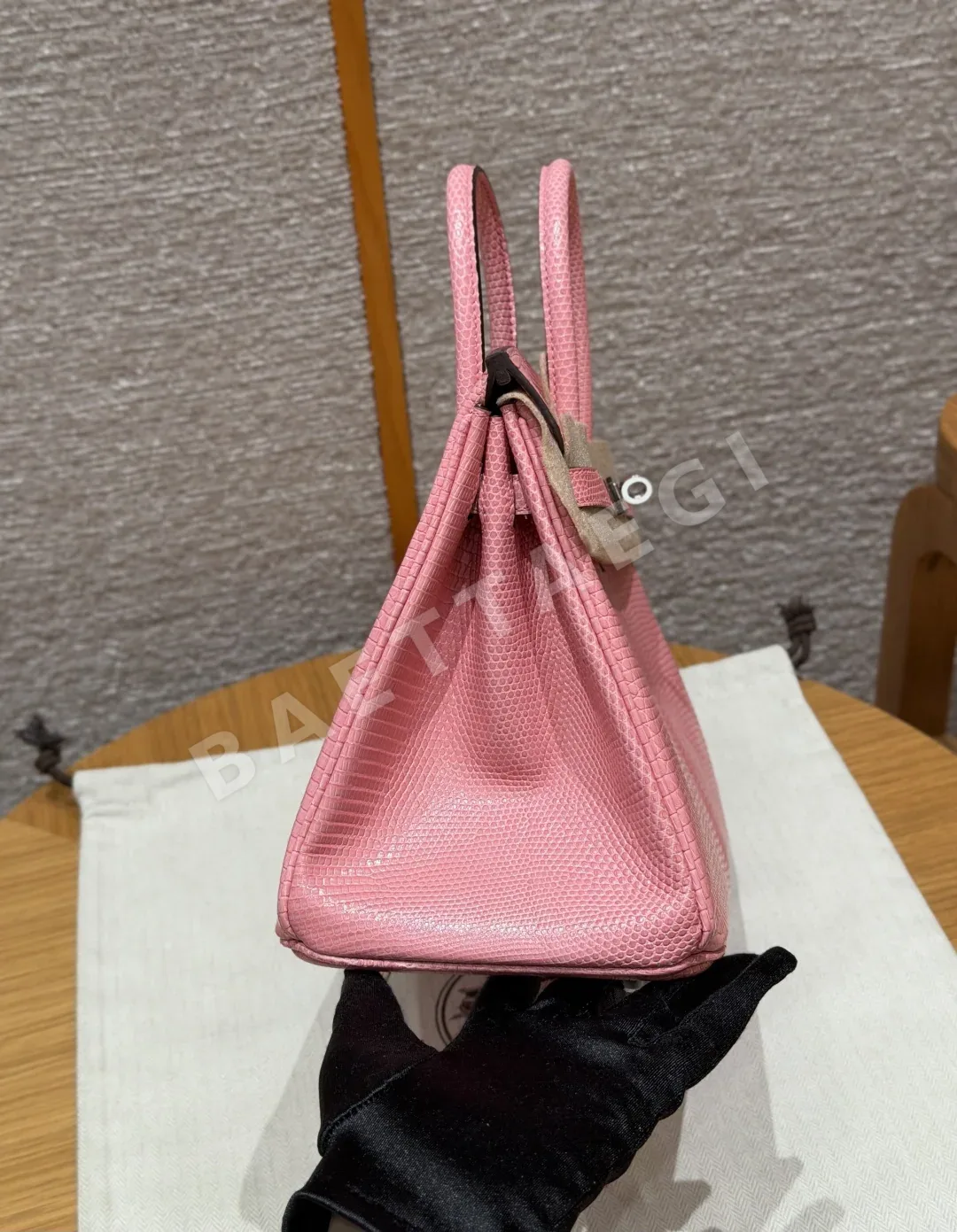 에르메스 버킨 도마뱀 가죽 지갑 상세 이미지 3