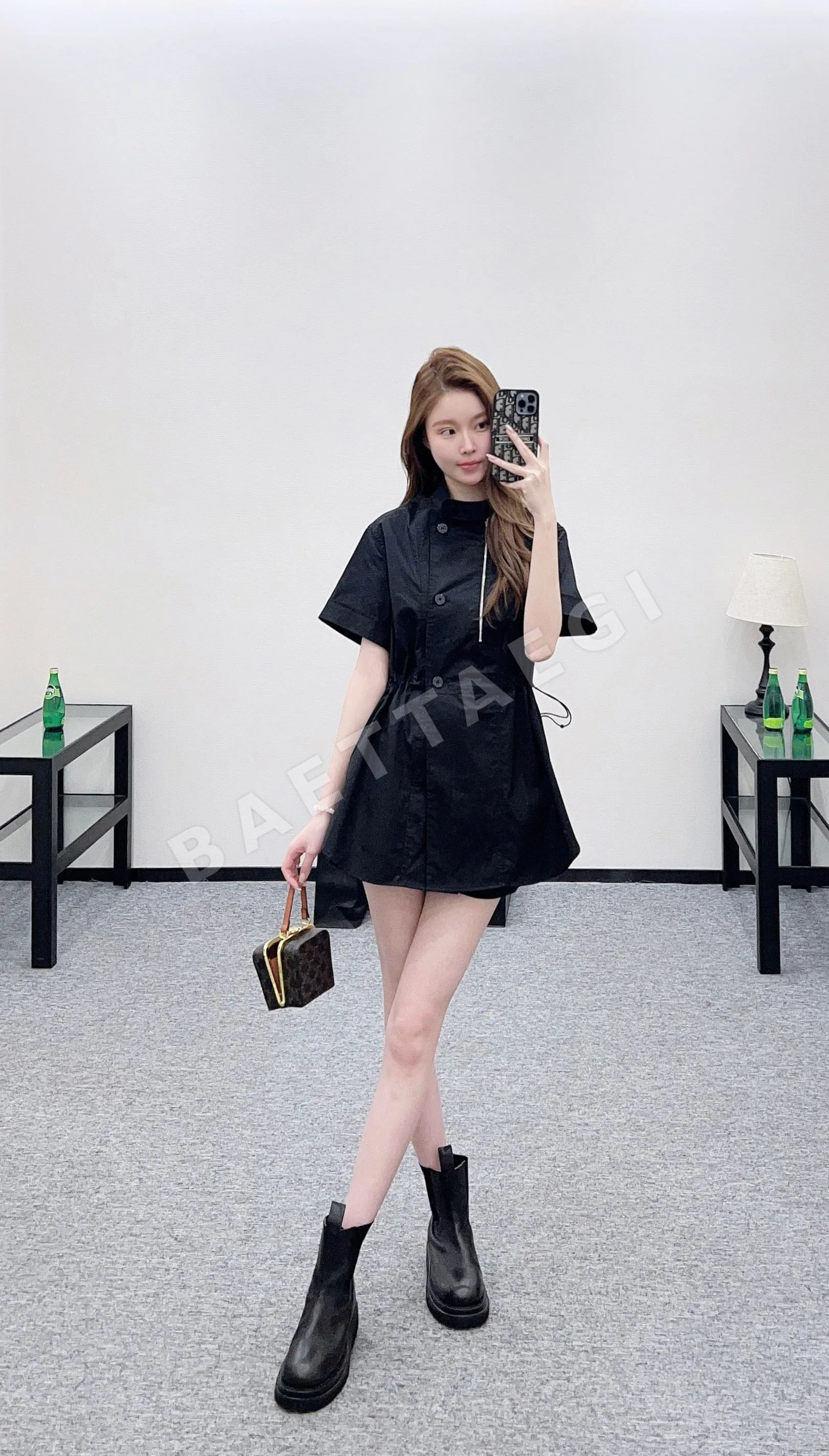 에르메스 스탠드 카라 반소매 코튼 원피스 상세 이미지 6