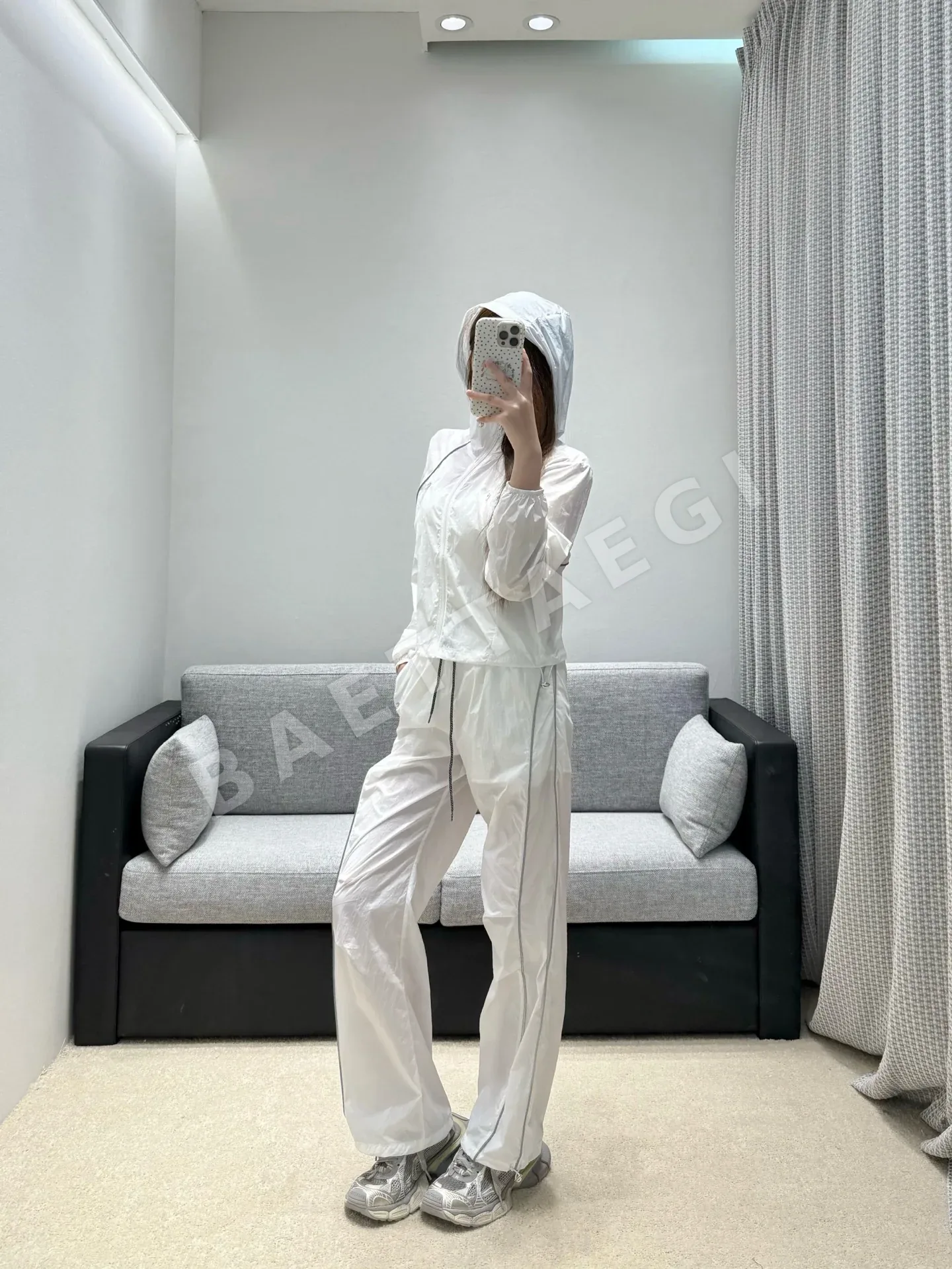 샤넬 여성 크롭 후드 재킷 와이드 팬츠 세트 상세 이미지 3