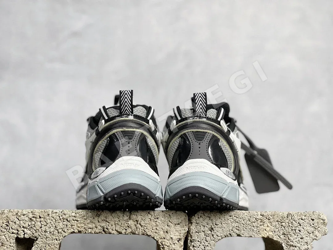 오프화이트 비 라이트 백 블랙 화이트 202361 Off White Be Right Back 상세 이미지 24
