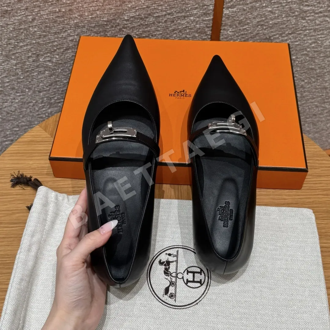 에르메스 키아라 발레리나 블랙 카프스킨 상세 이미지 4