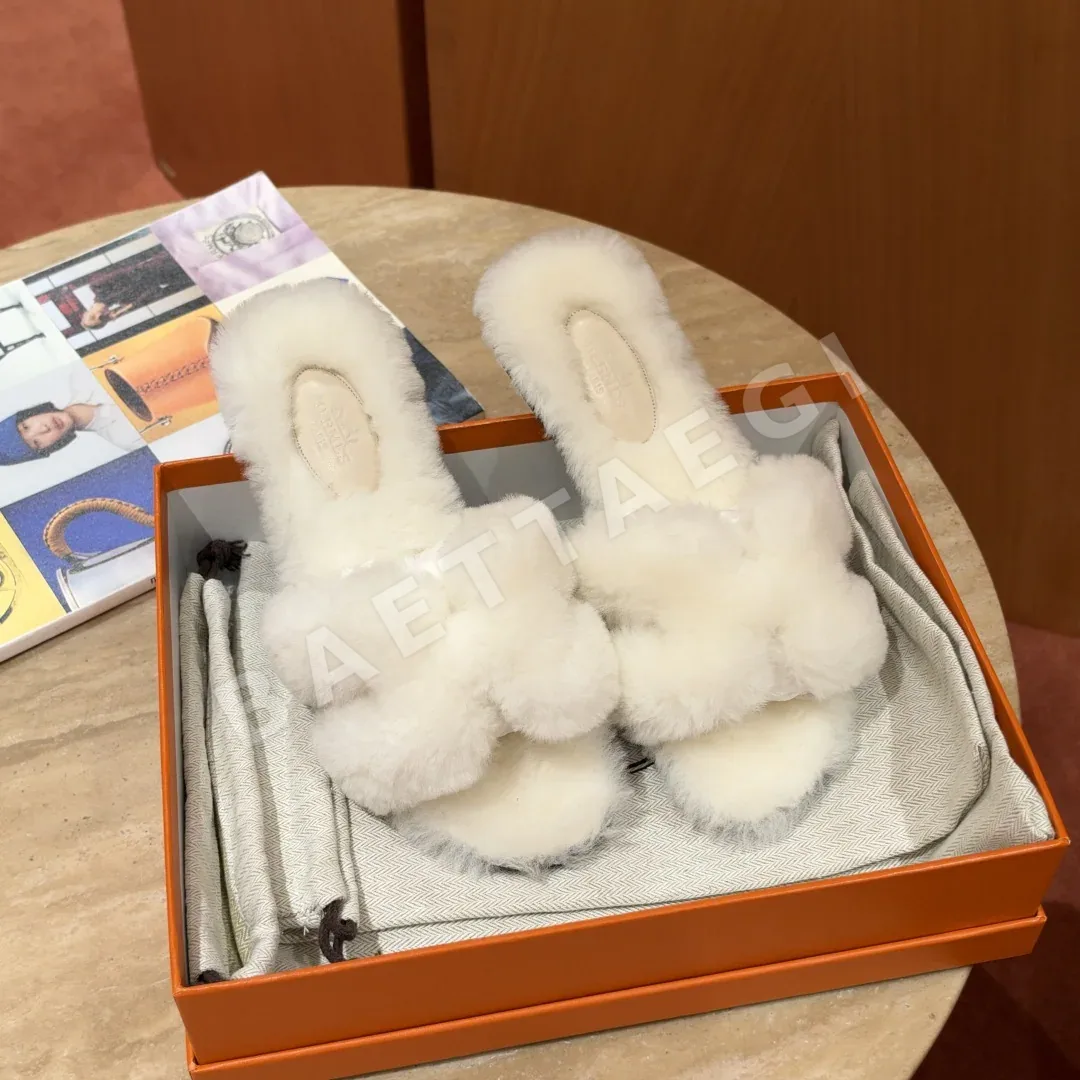 에르메스 오란 샌들 화이트 시프스킨 H 컷아웃 상세 이미지 7