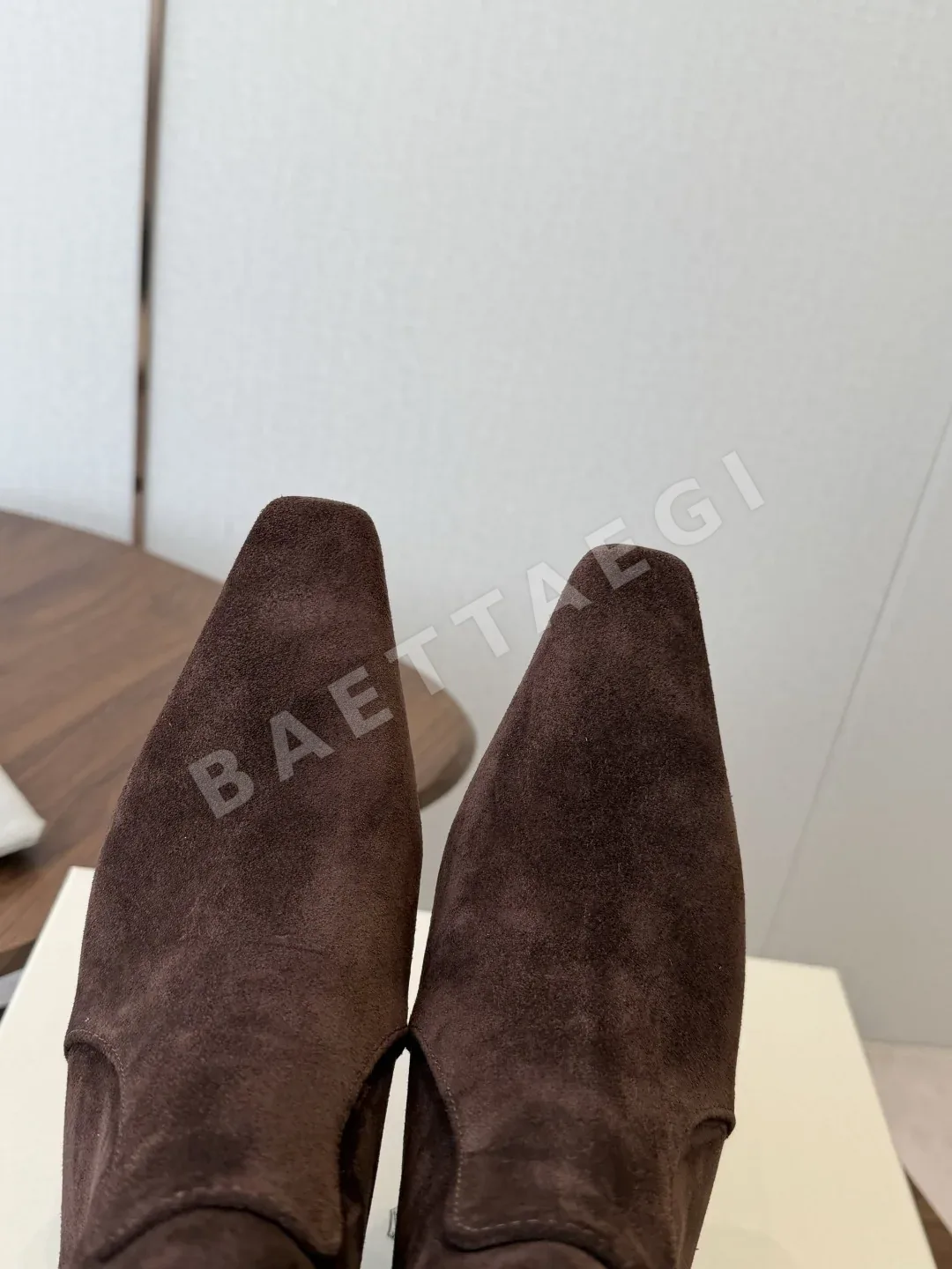 브루넬로쿠치넬리 스틸레토 힐 미드카프 부츠 상세 이미지 6