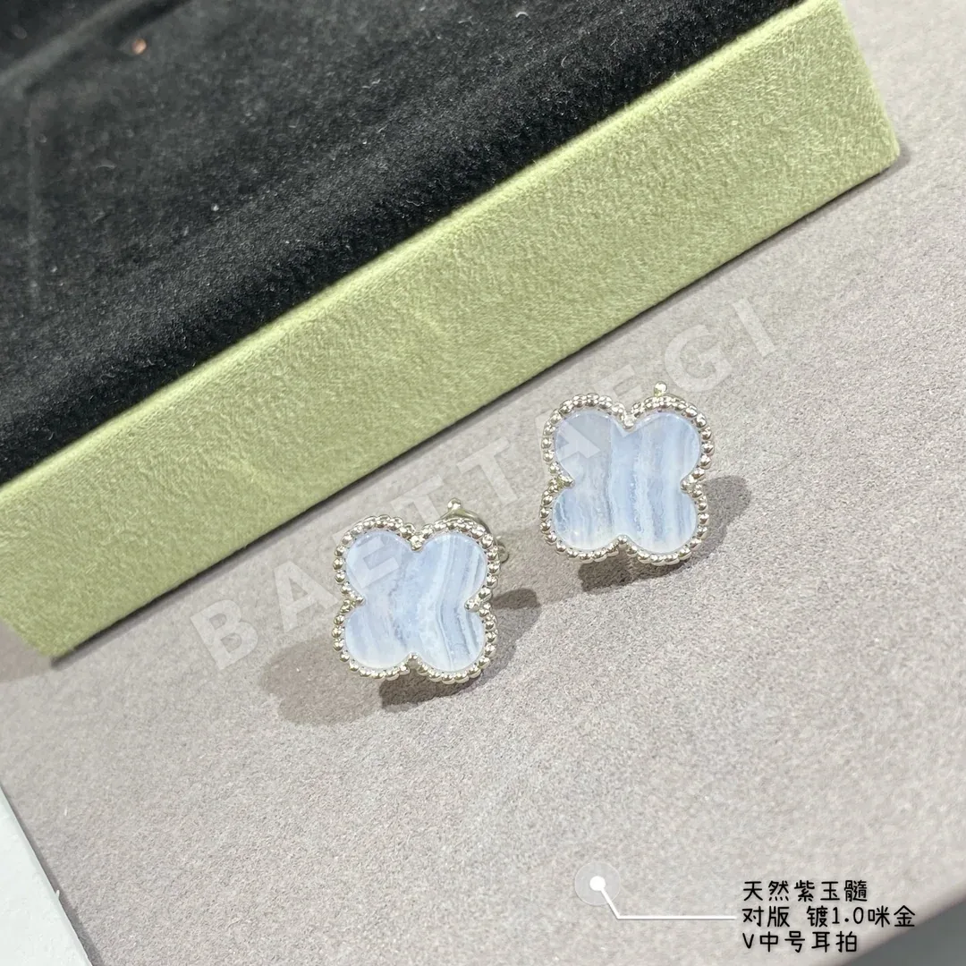 반클리프앤아펠 금도금 네잎클로버 귀걸이 상세 이미지 5