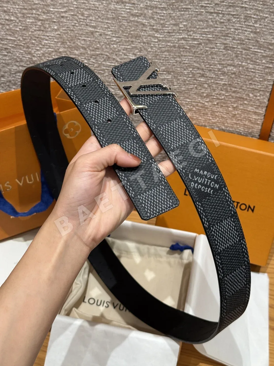 루이비통 디멘션 40mm 리버시블 벨트 상세 이미지 5