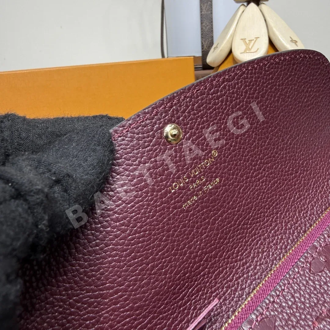 루이비통 에밀리 모노그램 앙프렝트 지갑 상세 이미지 7