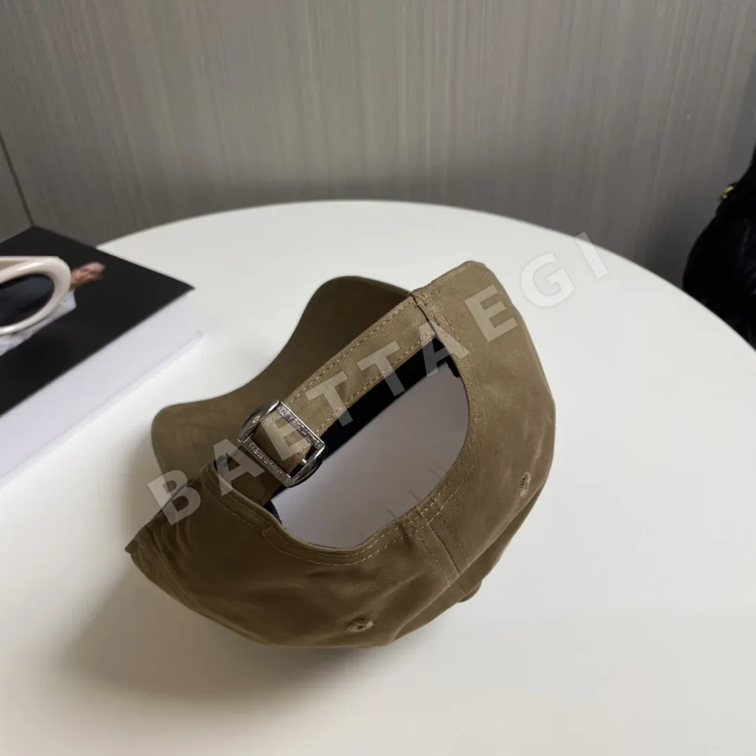 생로랑 레터 자수 야구모자 상세 이미지 4