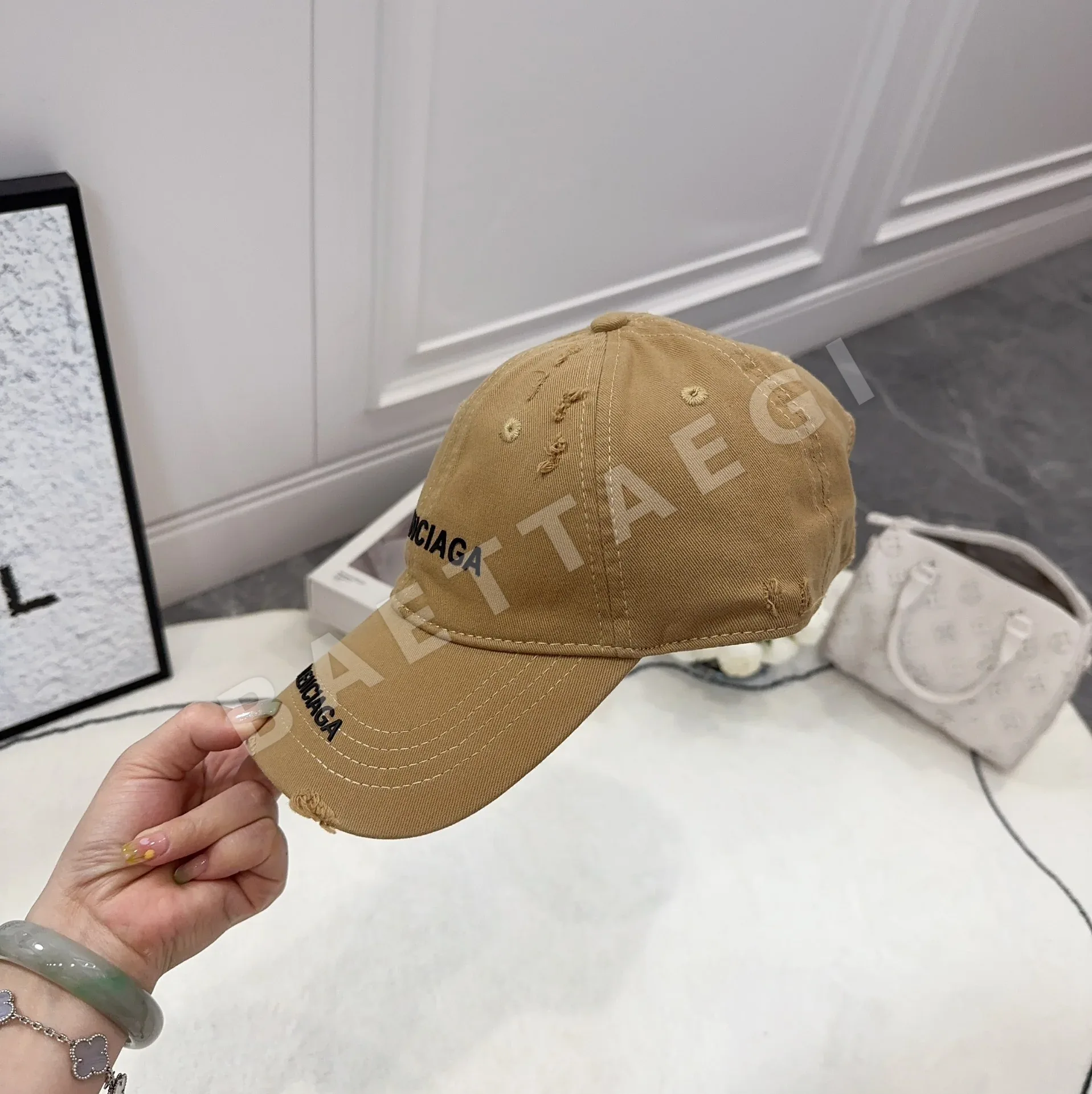 발렌시아가 모자 81590 Balenciaga Cap 상세 이미지 5