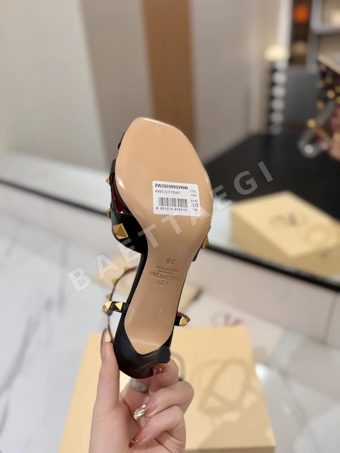 발렌티노 스터드 스틸레토 힐 상세 이미지 9