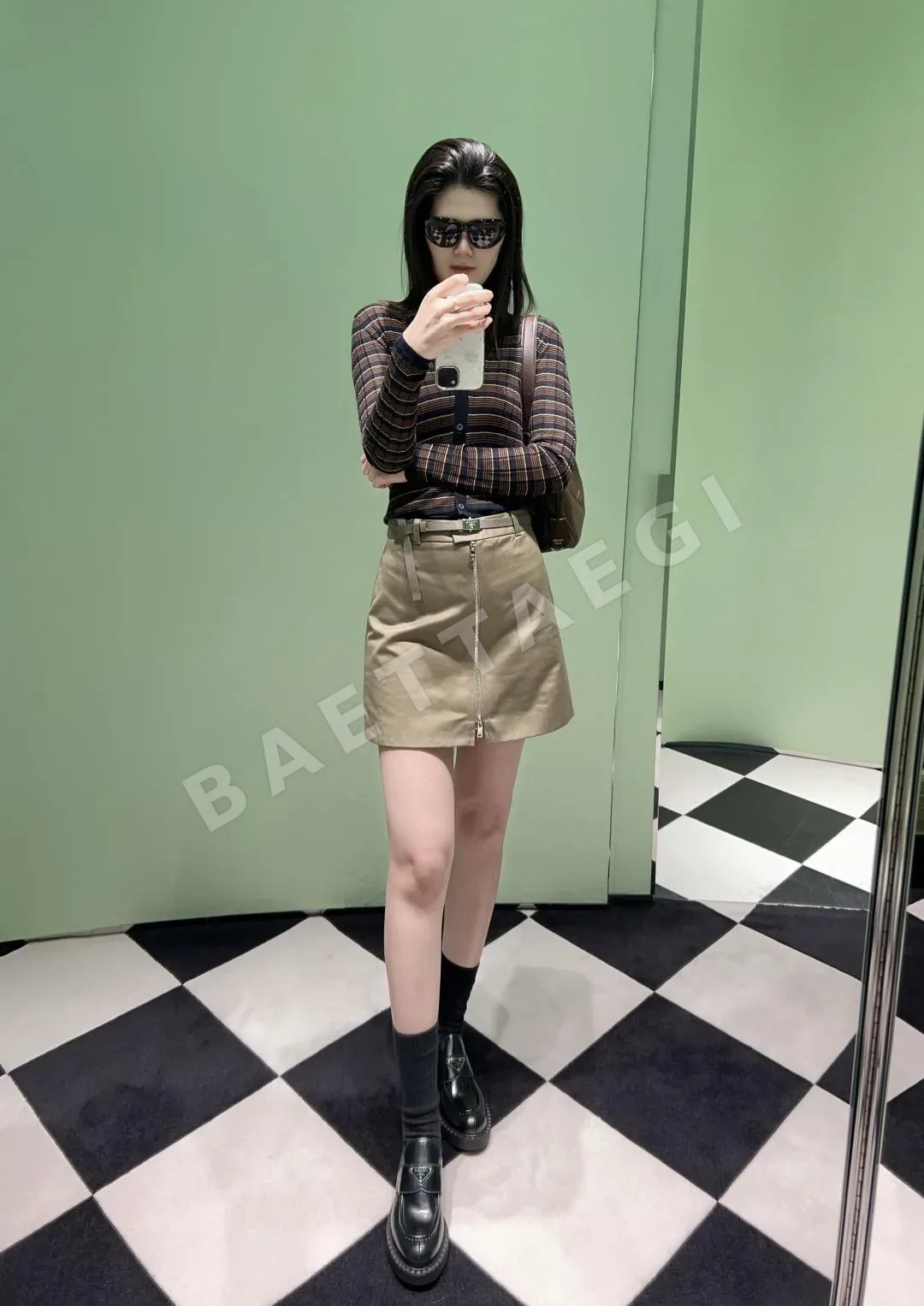 프라다 여성 반팔 티셔츠 상세 이미지 3
