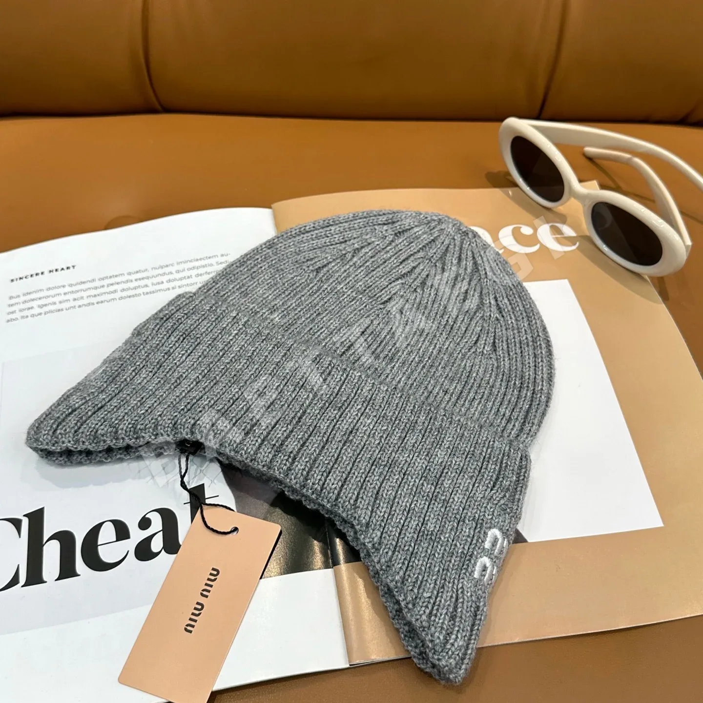 미우미우 모자 81416 Miu Miu Cap