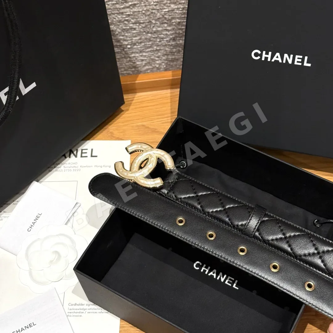 샤넬 더블 C 메탈 로고 램스킨 벨트 상세 이미지 5