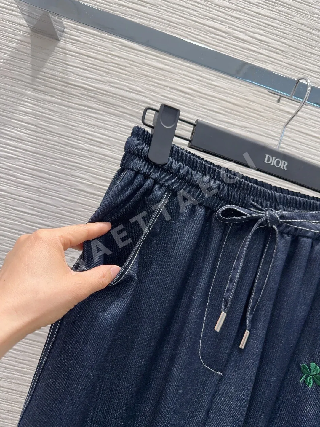 디올 여성 고밀도 바지 상세 이미지 3