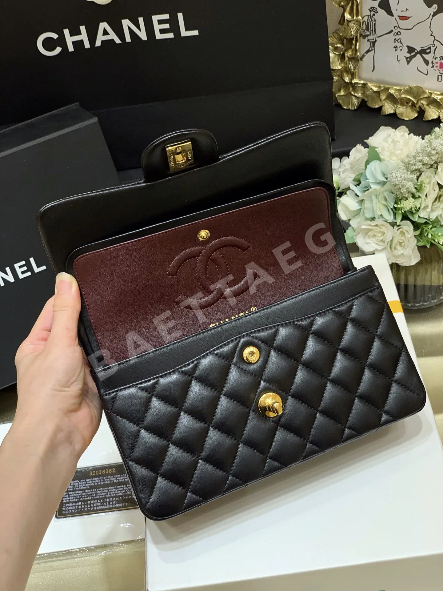 샤넬 클래식 플랩 램스킨 스몰 가방 A92993 상세 이미지 8