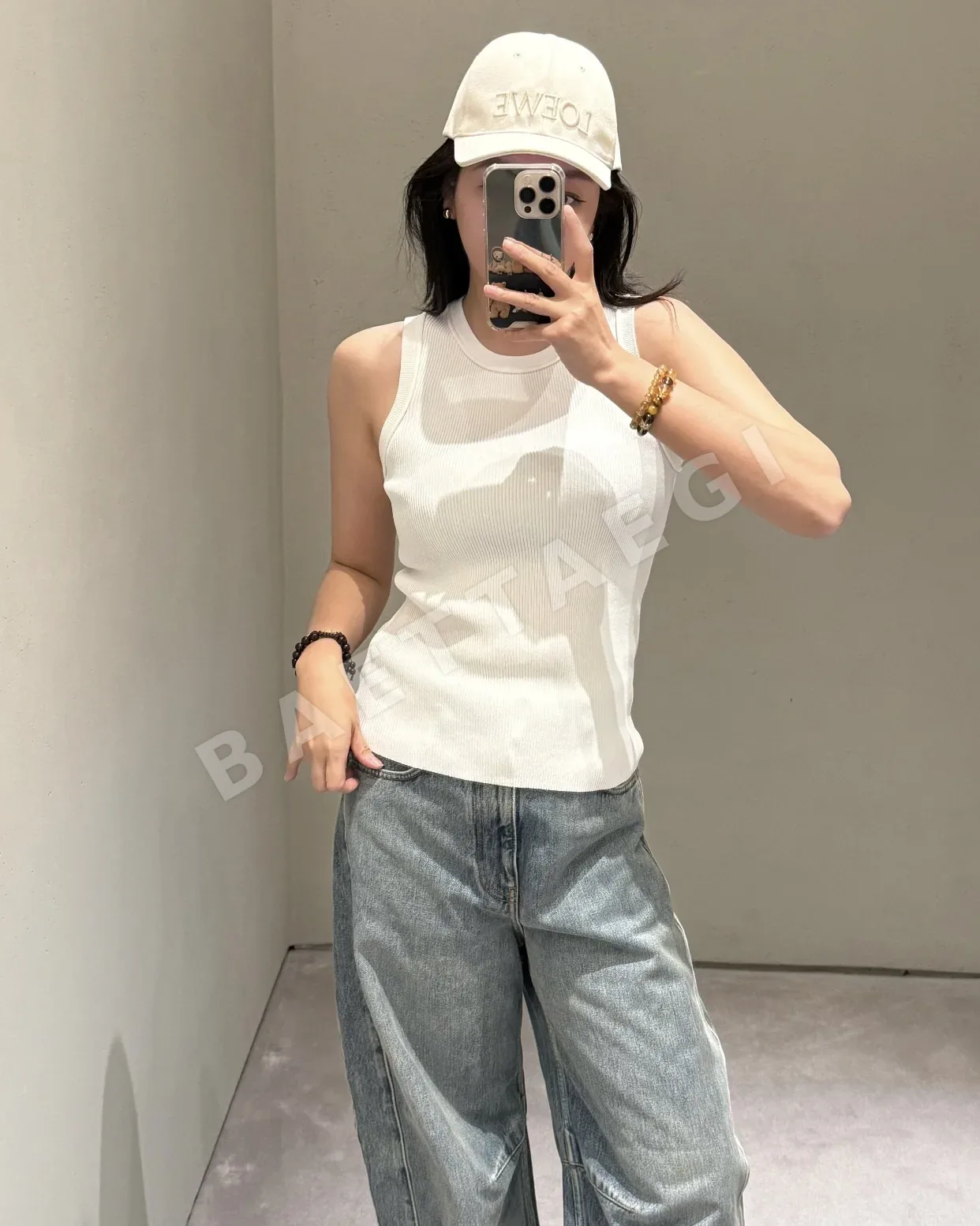 로에베 아나그램 스트레치 반팔 탱크톱 상세 이미지 8
