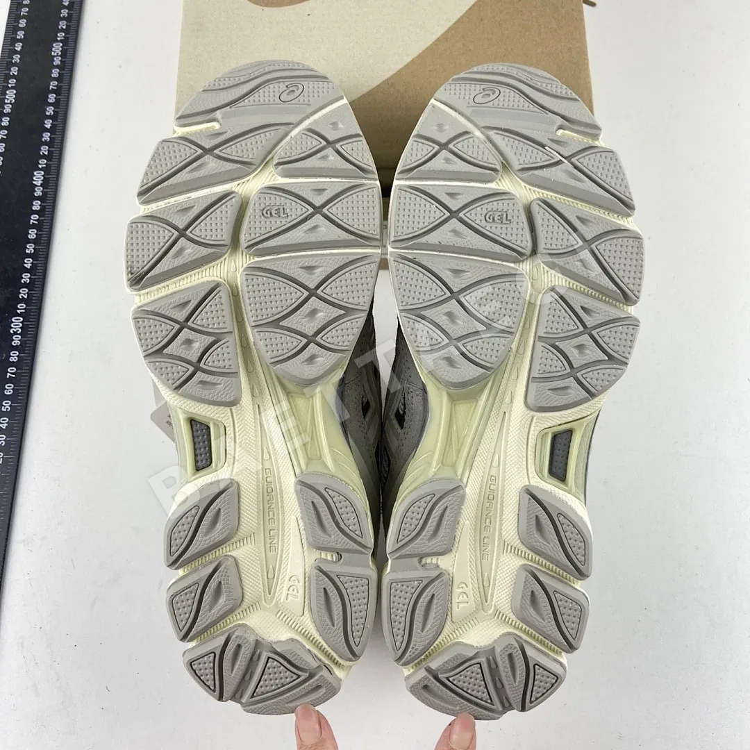 아식스 [HP] 젤 NYC 1201A789-103 200215 Asics Gel-NYC Oyster Grey 상세 이미지 7