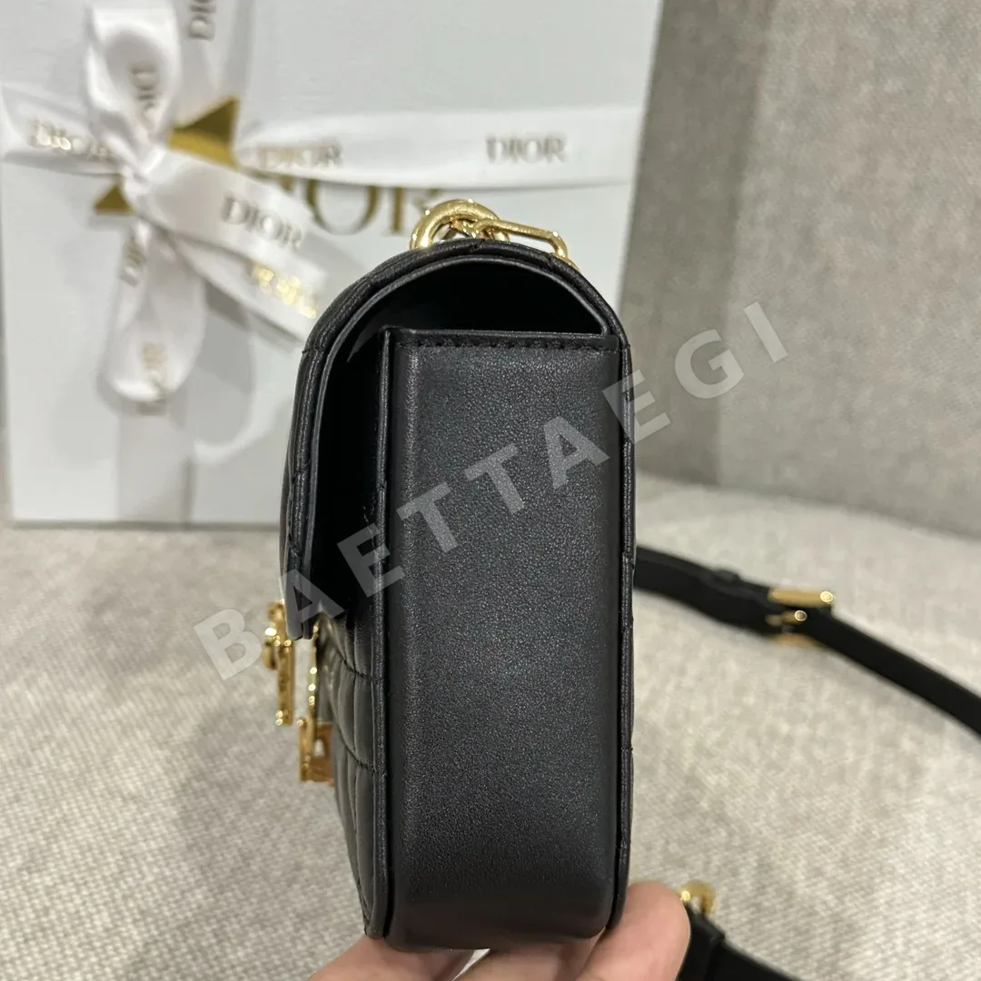 디올 미스 데이지 램스킨 체인 숄더백 상세 이미지 8