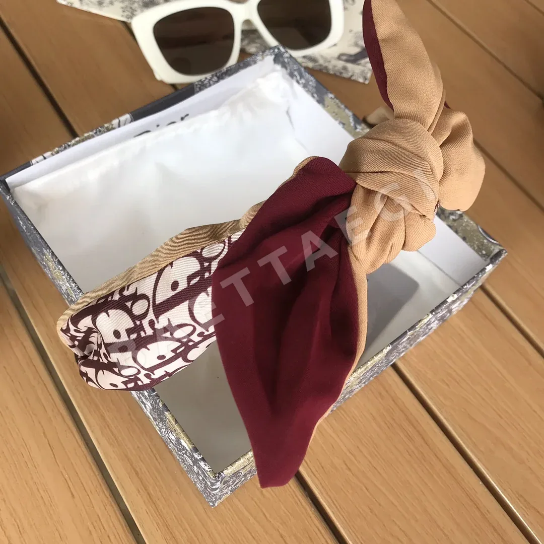 디올 모노그램 헤드밴드 헤어악세사리 상세 이미지 4