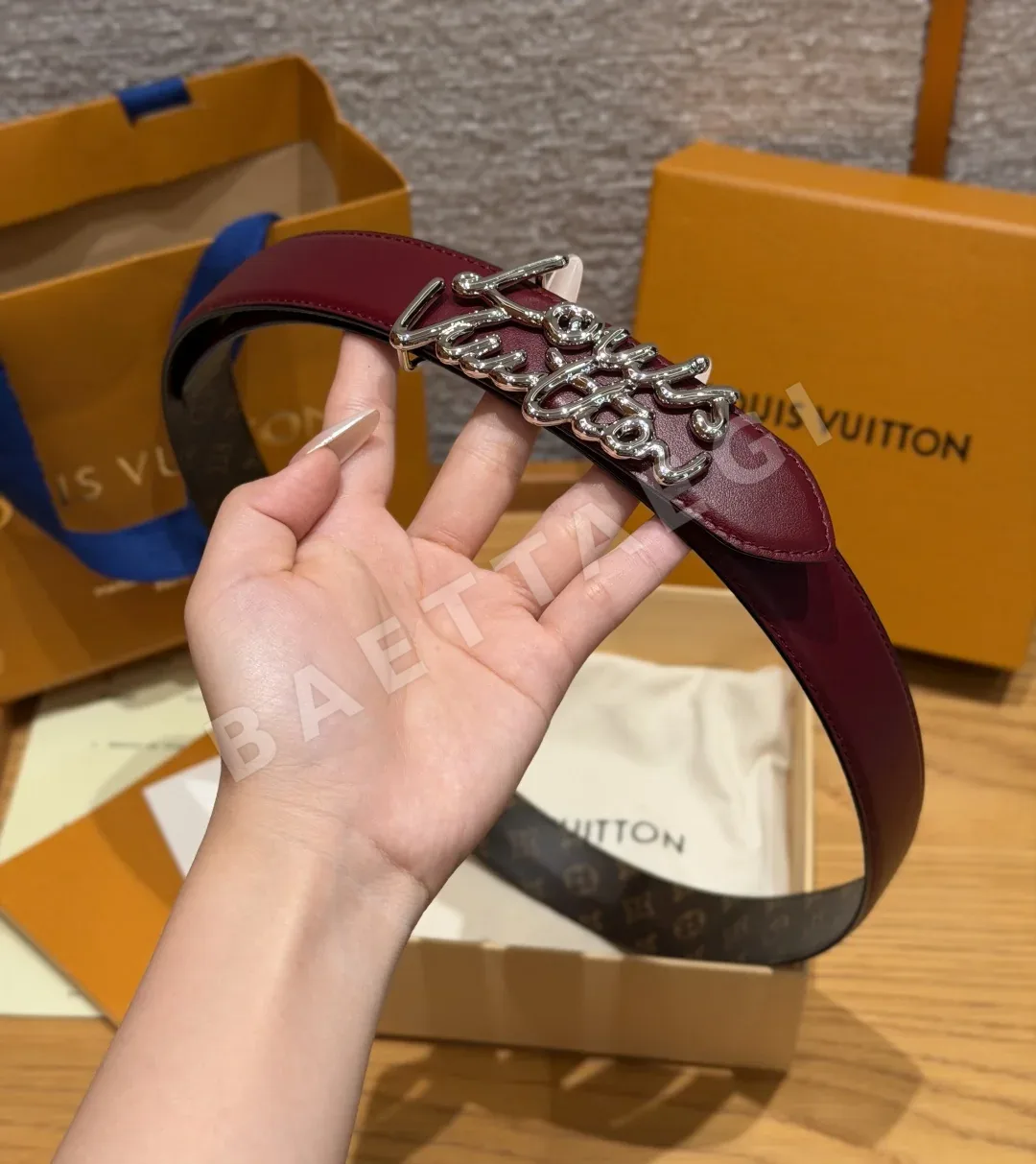 루이비통 스크립트 30mm 리버시블 벨트 상세 이미지 3