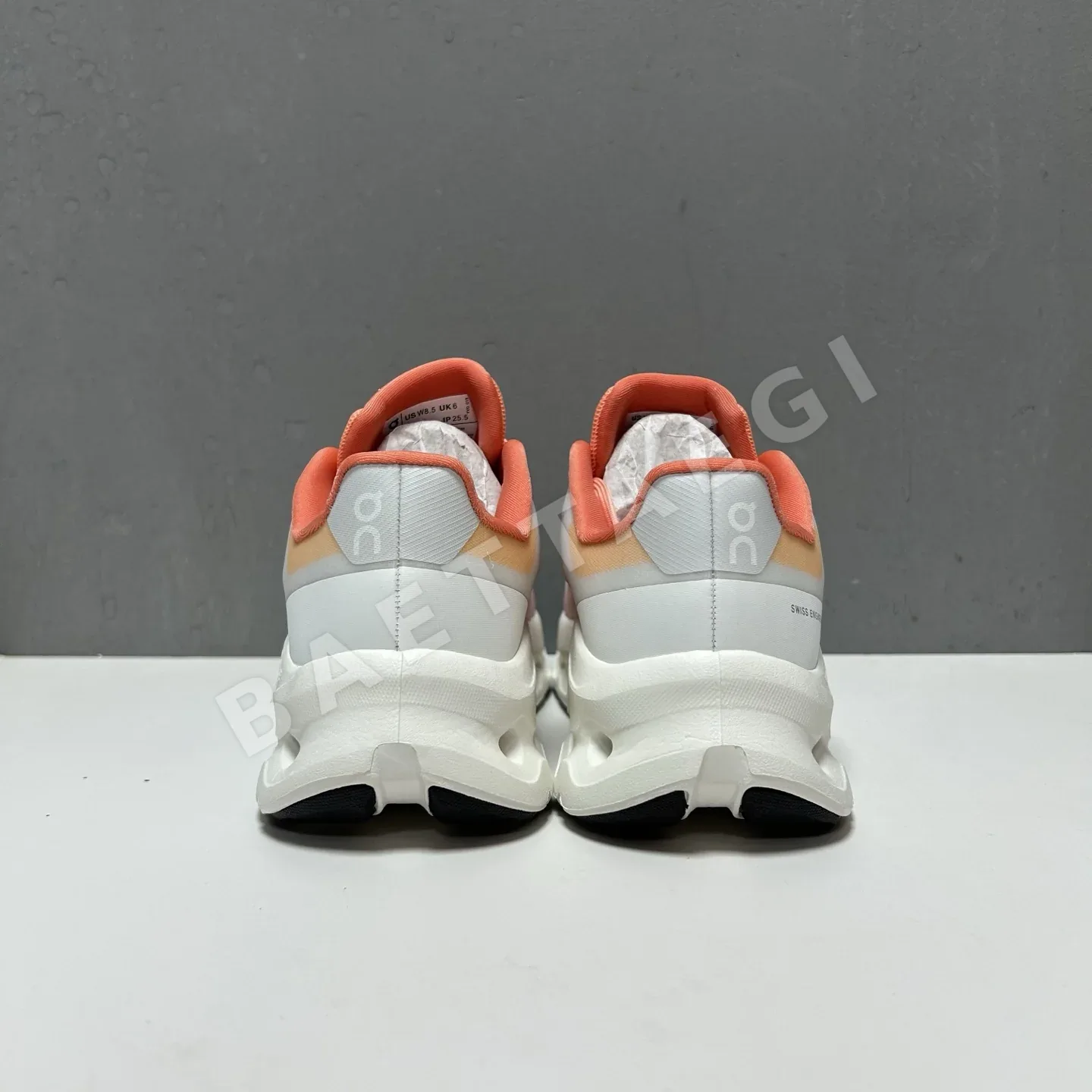 ON 신발 157692 Sneakers 상세 이미지 2