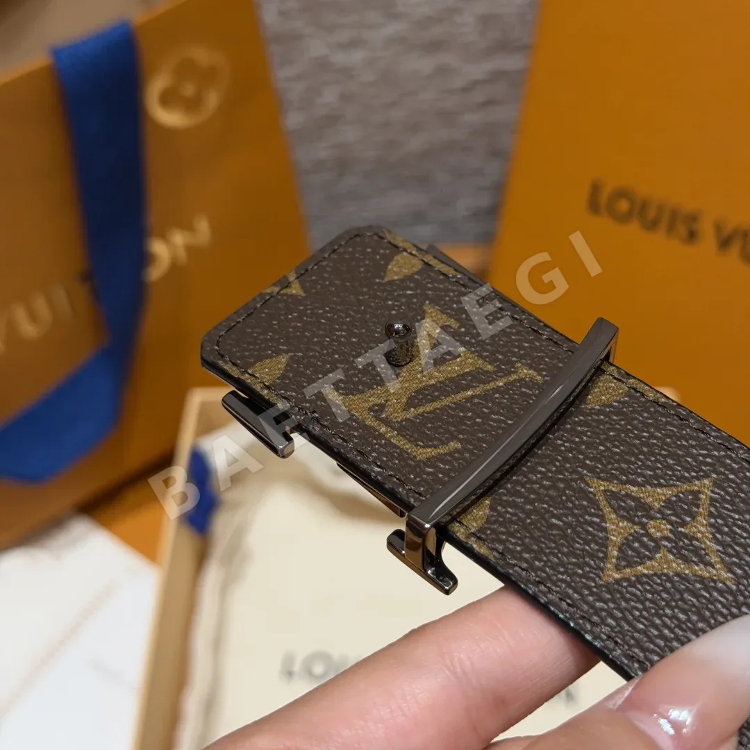 루이비통 이니셜 40mm 리버시블 벨트 상세 이미지 7