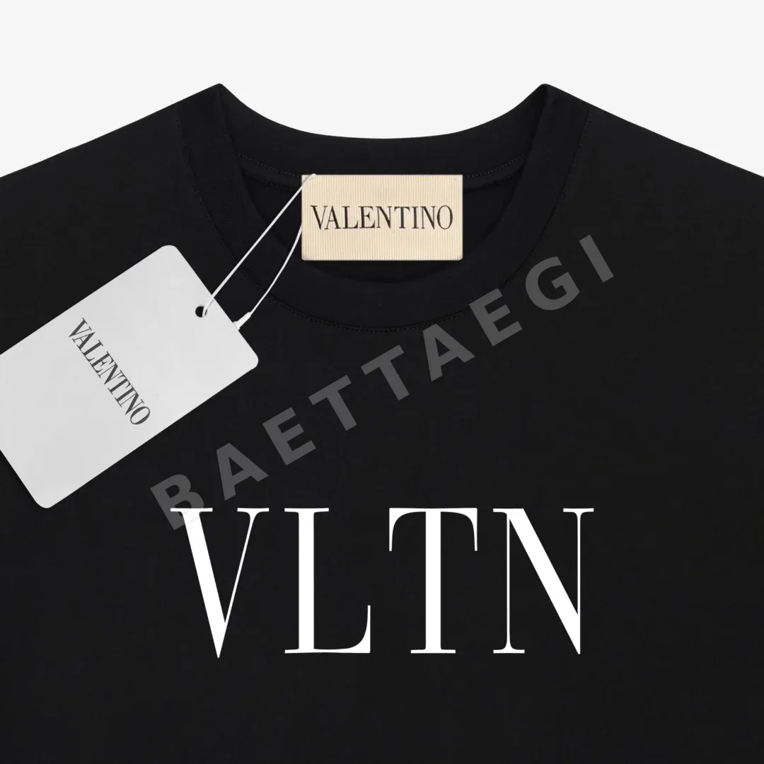 발렌티노 VLTN 레터 로고 여성 반팔 티셔츠 상세 이미지 3