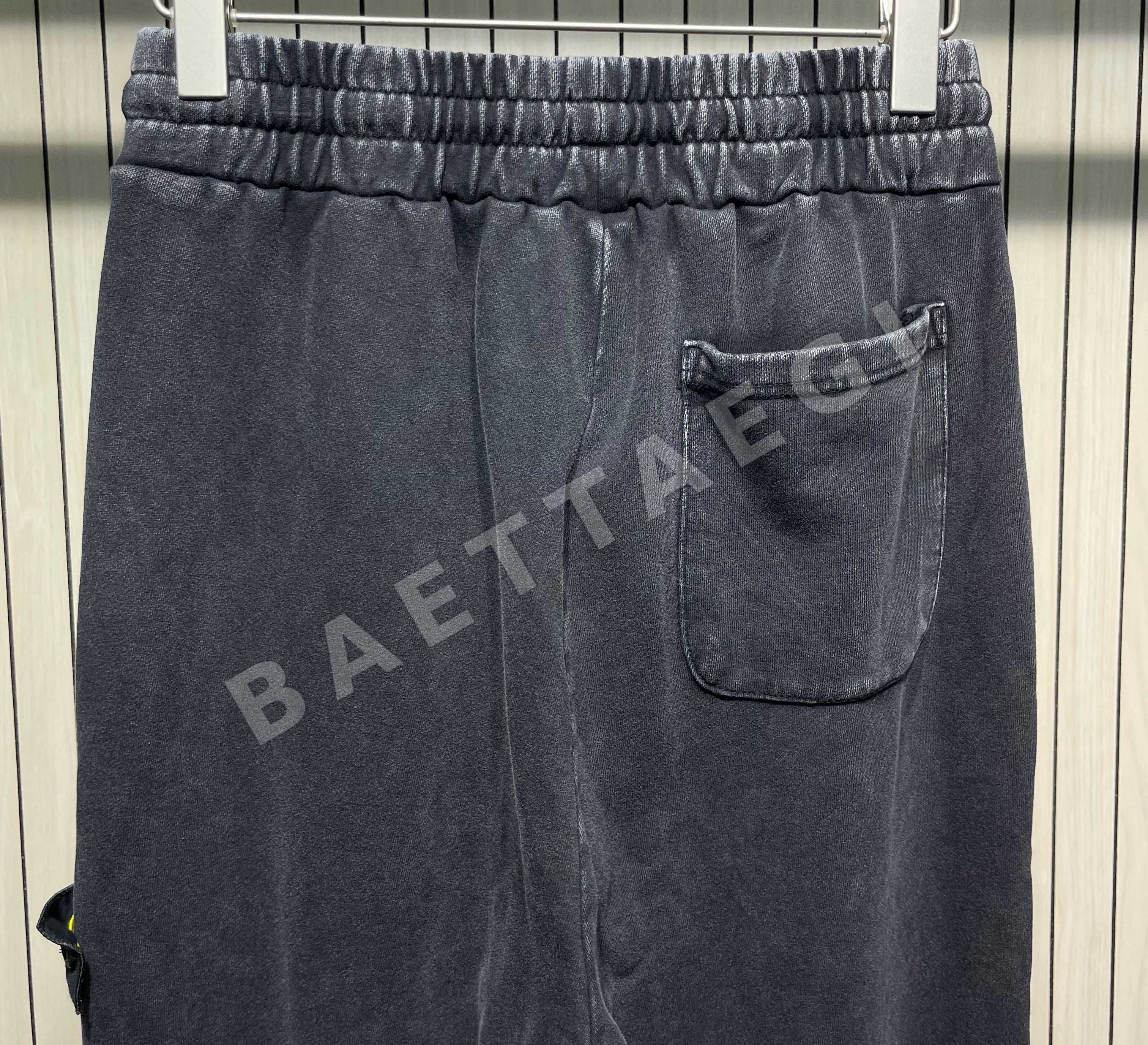 스톤아일랜드 클래식 로고 남성 스웨트팬츠 상세 이미지 9