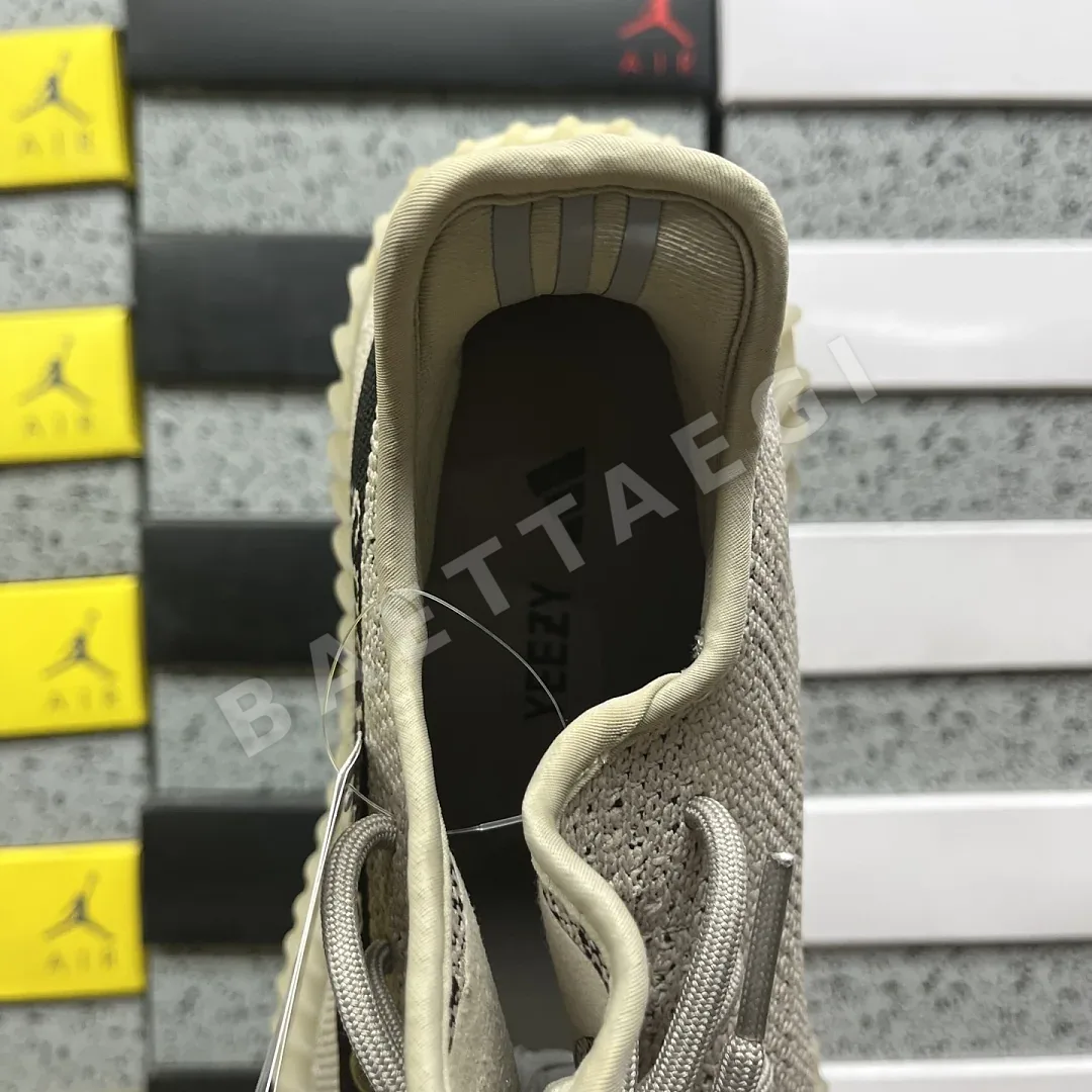 아디다스 [R] 이지 부스트 350 V2 HP7870 200752 Adidas Yeezy Boost 350 V2 상세 이미지 9
