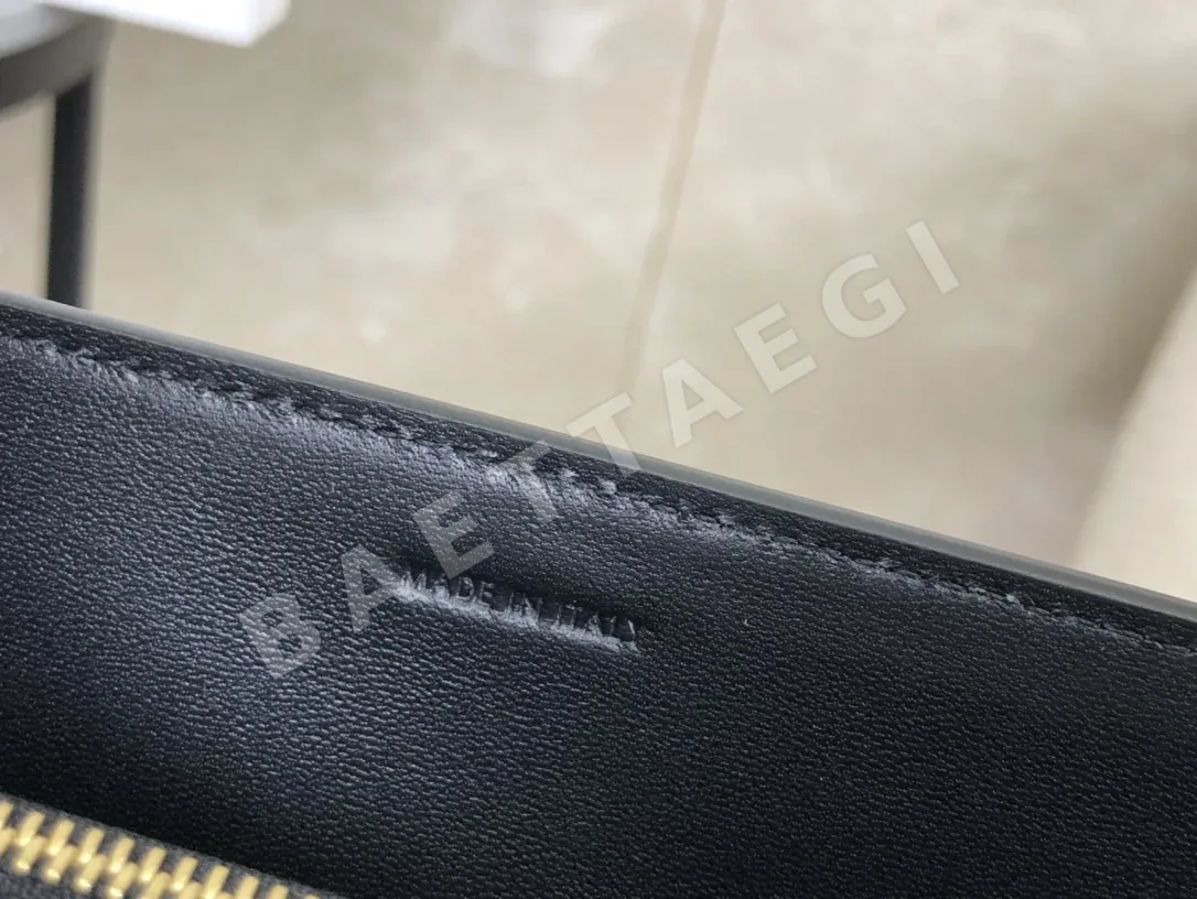 셀린느 가방 상세 이미지 9
