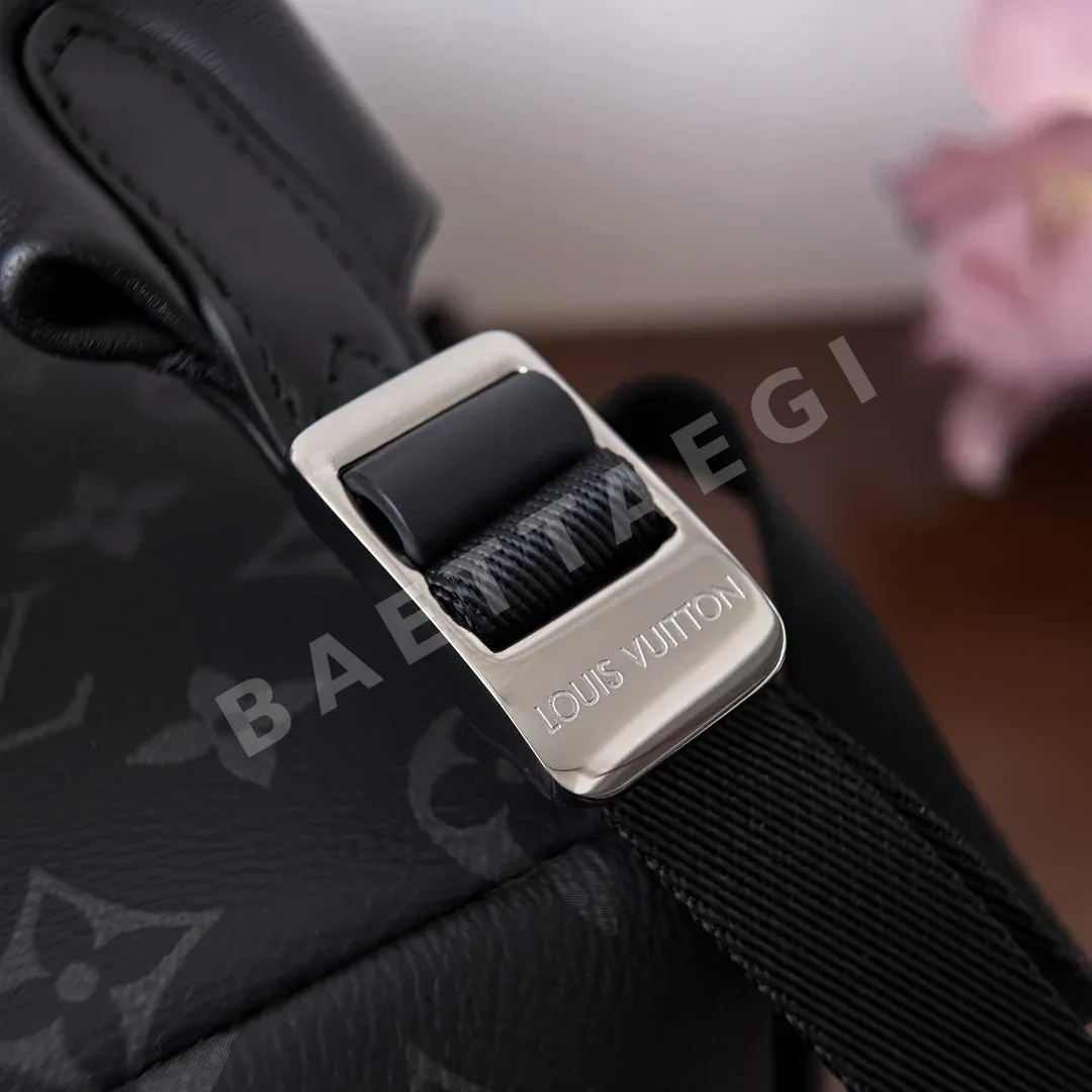 루이비통 모노그램 남성용 백팩 M22558 상세 이미지 6