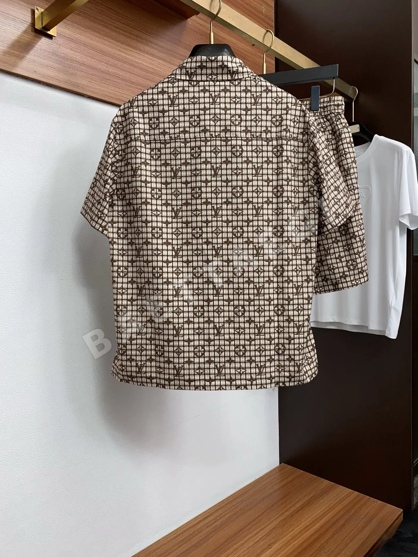루이비통 남성 캐주얼 반바지 세트 상세 이미지 9