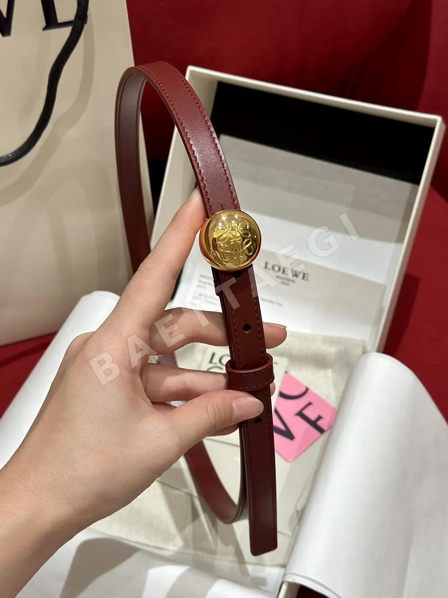 로에베 슬림 소가죽 벨트 상세 이미지 3