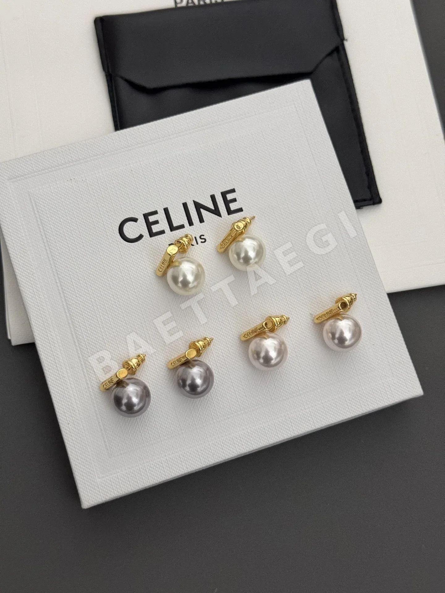 셀린느 귀걸이 69253 Celine Earrings