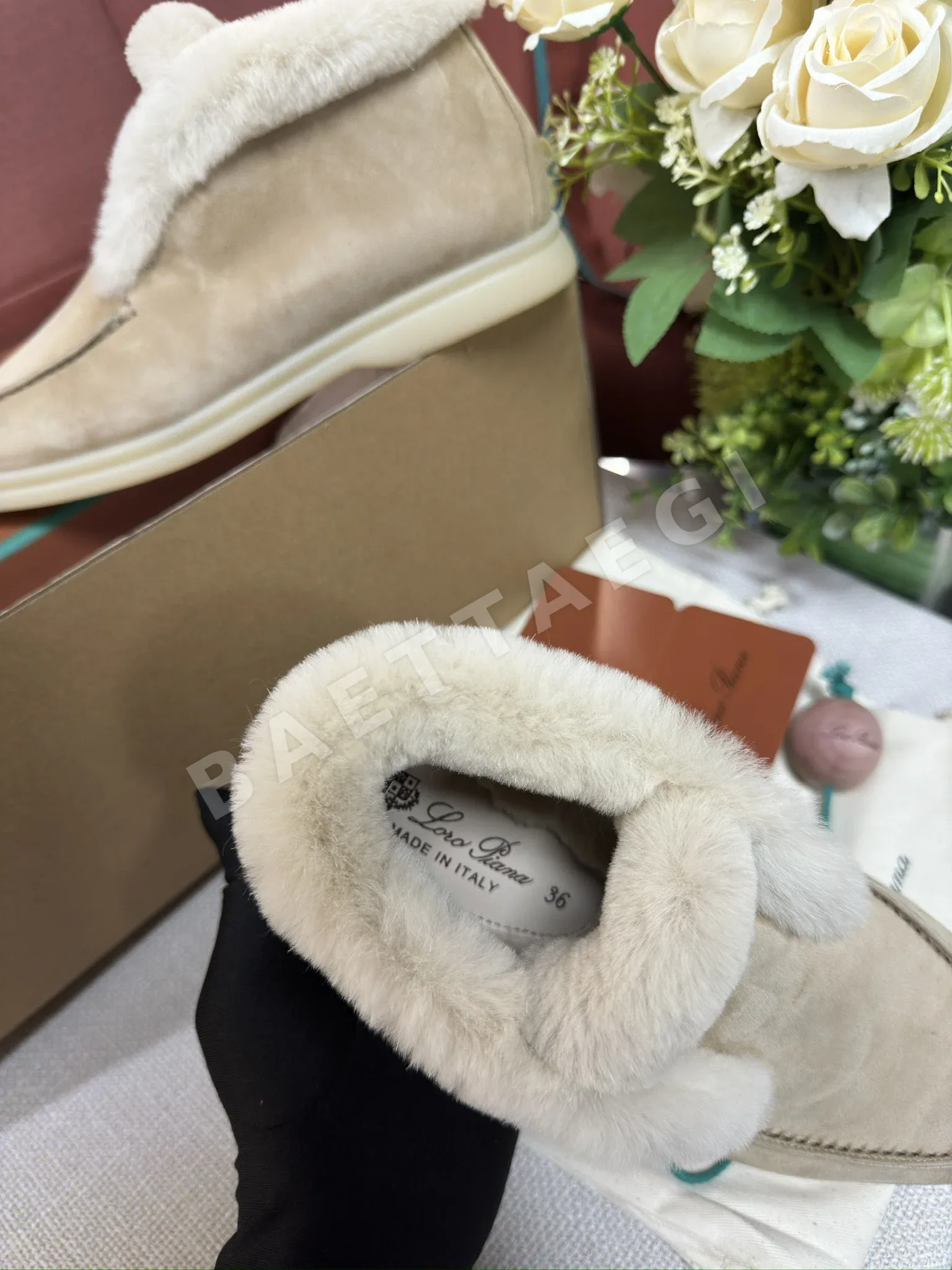 로로피아나 코요테 퍼 하이컷 남성 신발 상세 이미지 8