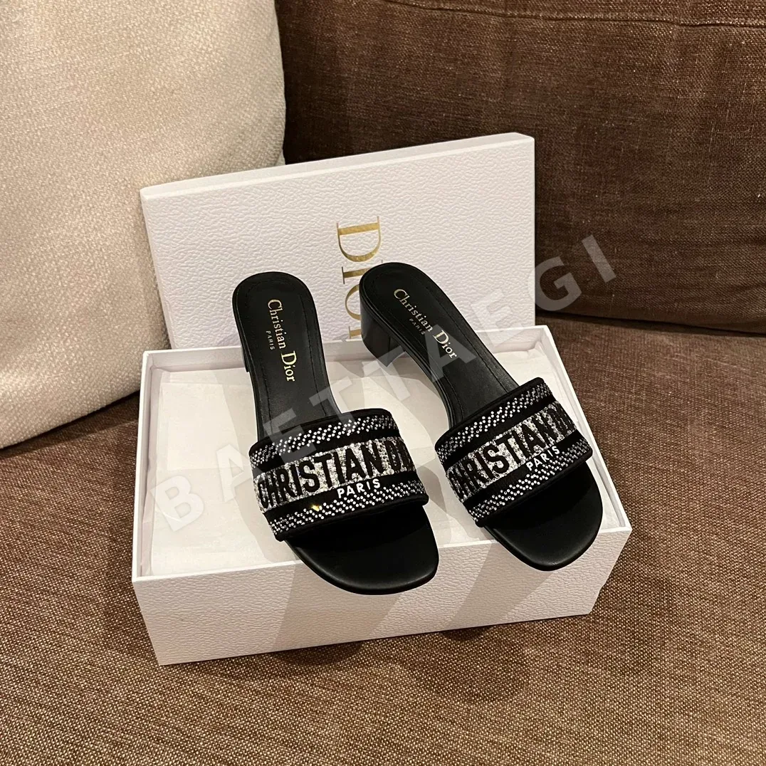 디올 Dway 자수 블랙 여성 샌들 상세 이미지 2