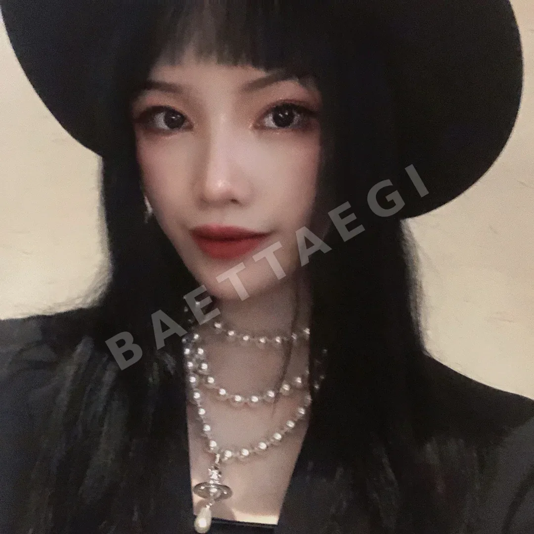 비비안웨스트우드 새턴 라인스톤 목걸이 상세 이미지 2