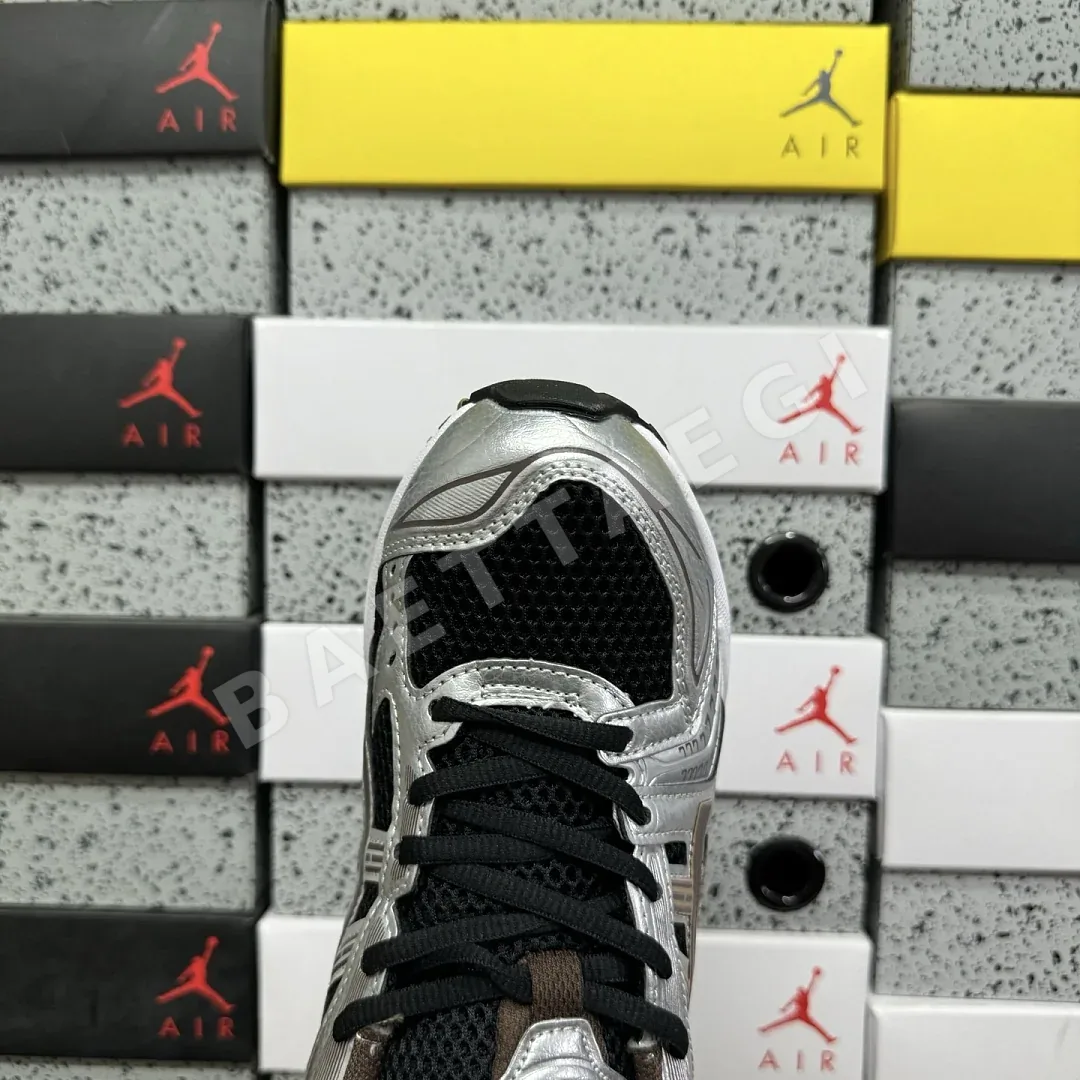아식스 [LZ] 젤 카야노 14 1201A019-004 200587 Asics Gel-Kayano 14 Black Coffee Silver 상세 이미지 3