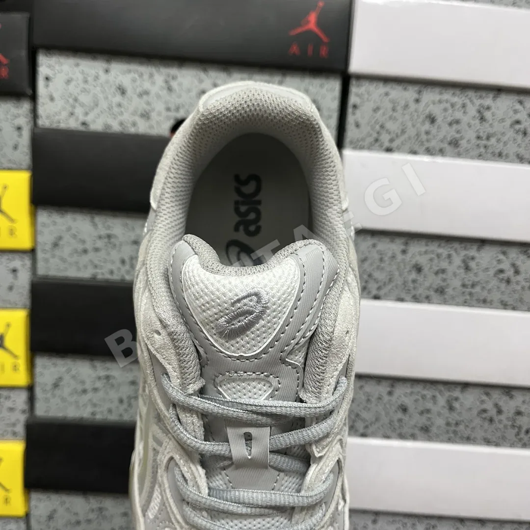 아식스 [RT] 젤 NYC 1203A663-101 200363 Asics Gel-NYC Cream Cloud Grey 상세 이미지 5