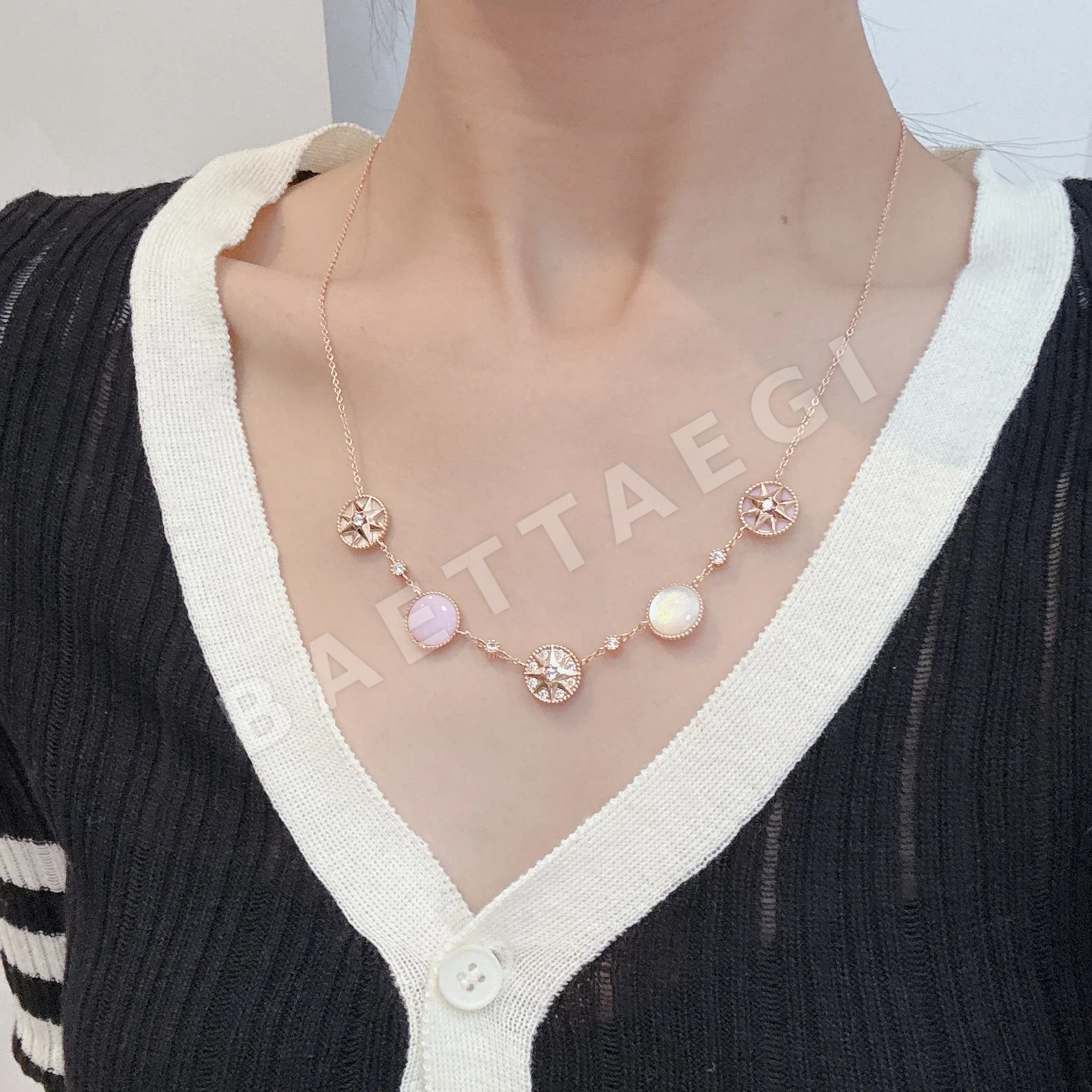 디올 오픈형 황동 목걸이 60413