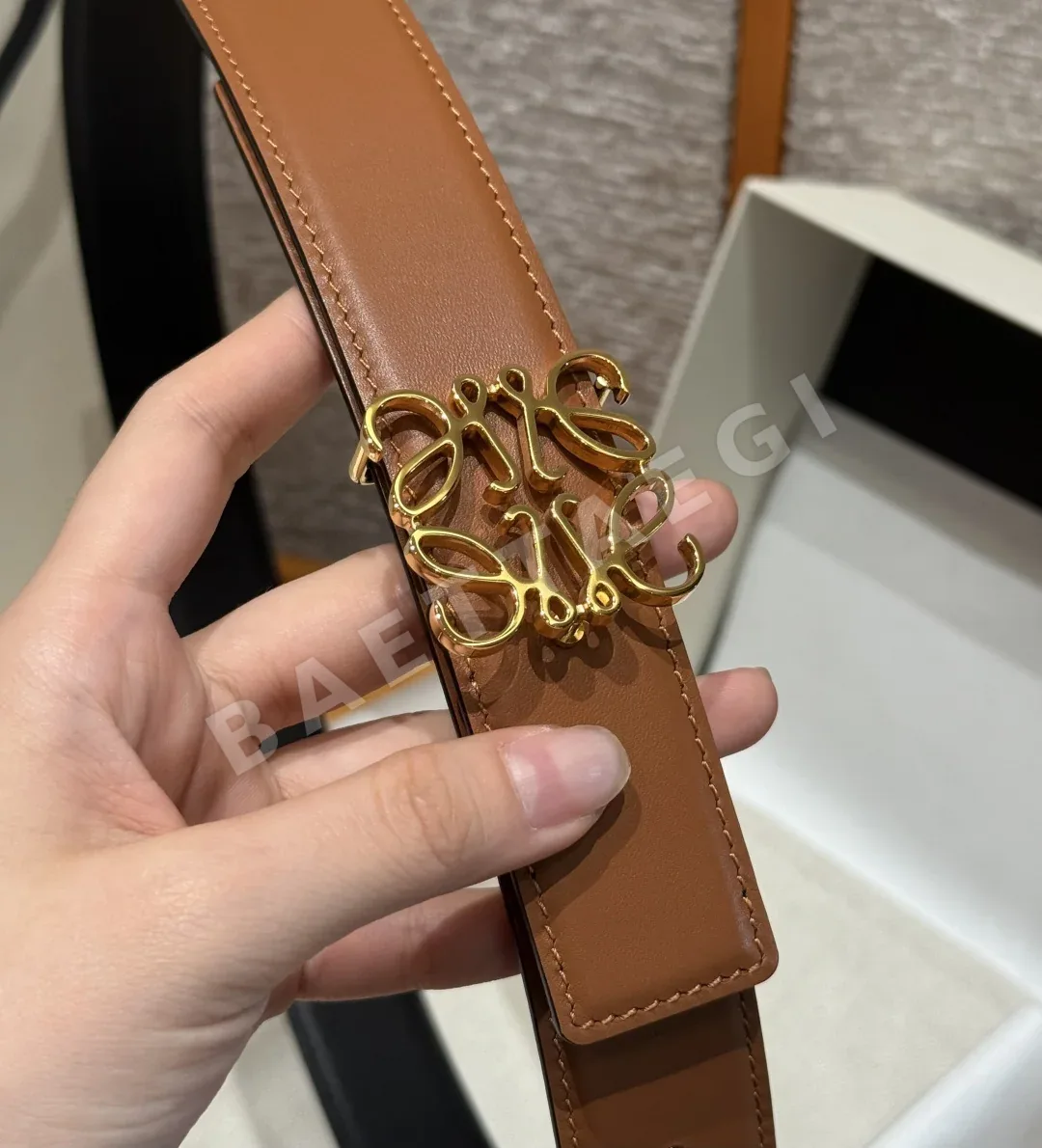 로에베 아나그램 양면 가죽 벨트 상세 이미지 5