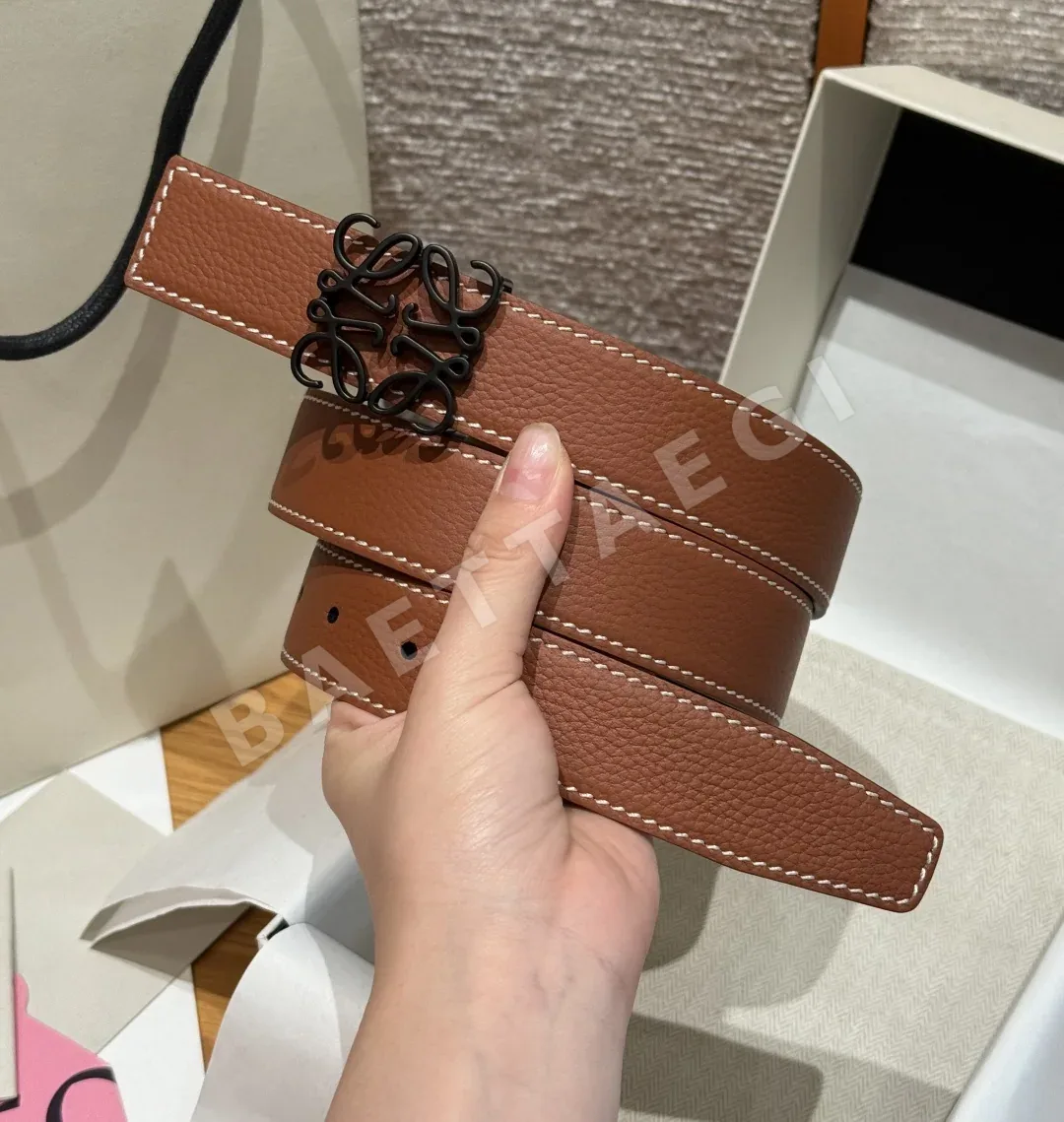 로에베 아나그램 리버시블 소가죽 벨트 상세 이미지 3