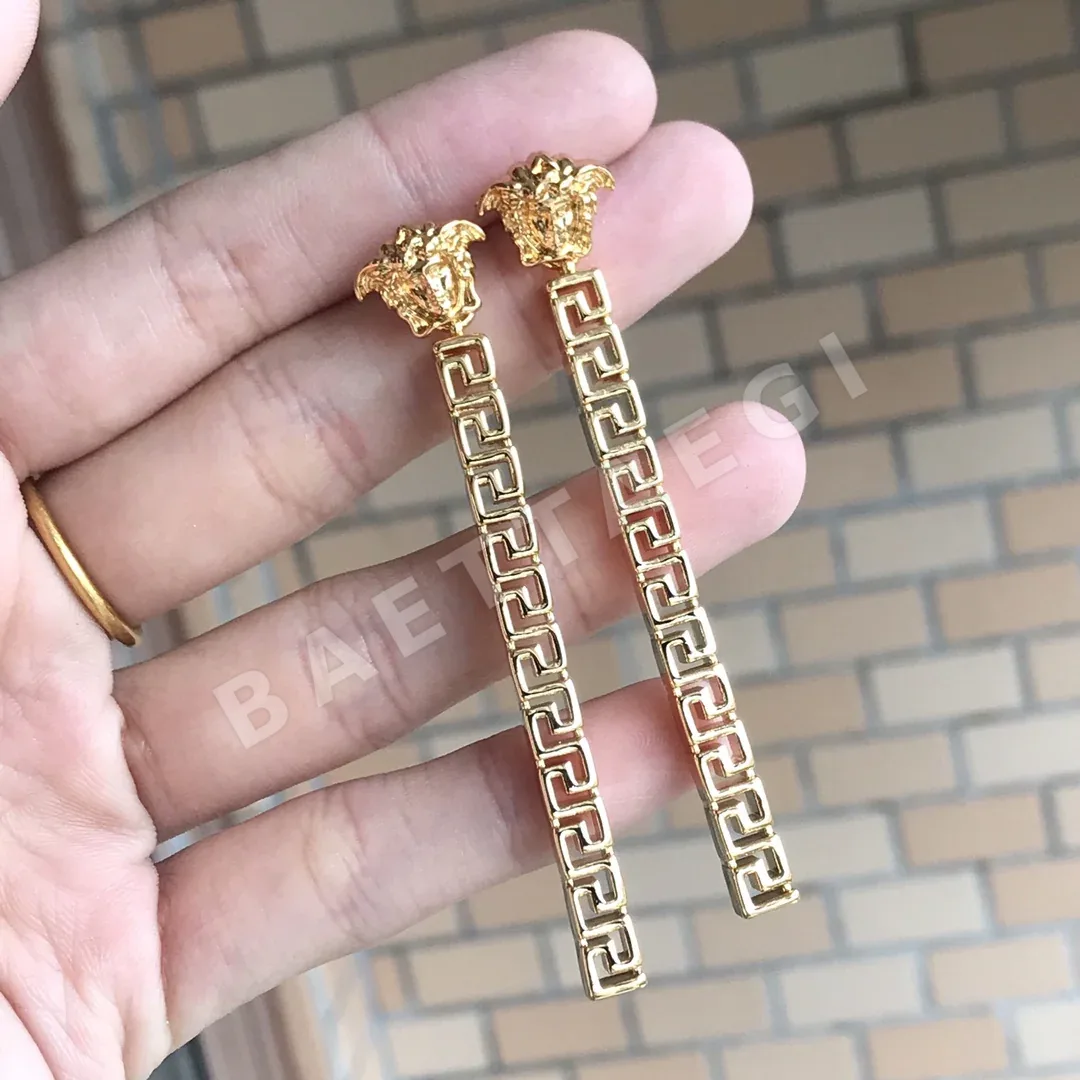 베르사체 메두사 골드 스터드 귀걸이 상세 이미지 6